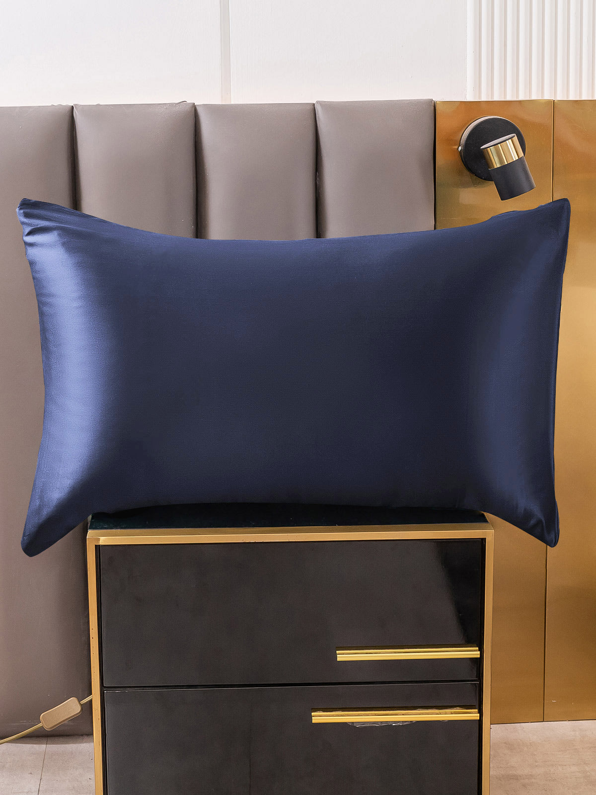 SilkSilky NL 30Momme Pure Silk Pillowcase Donkerblauw 004