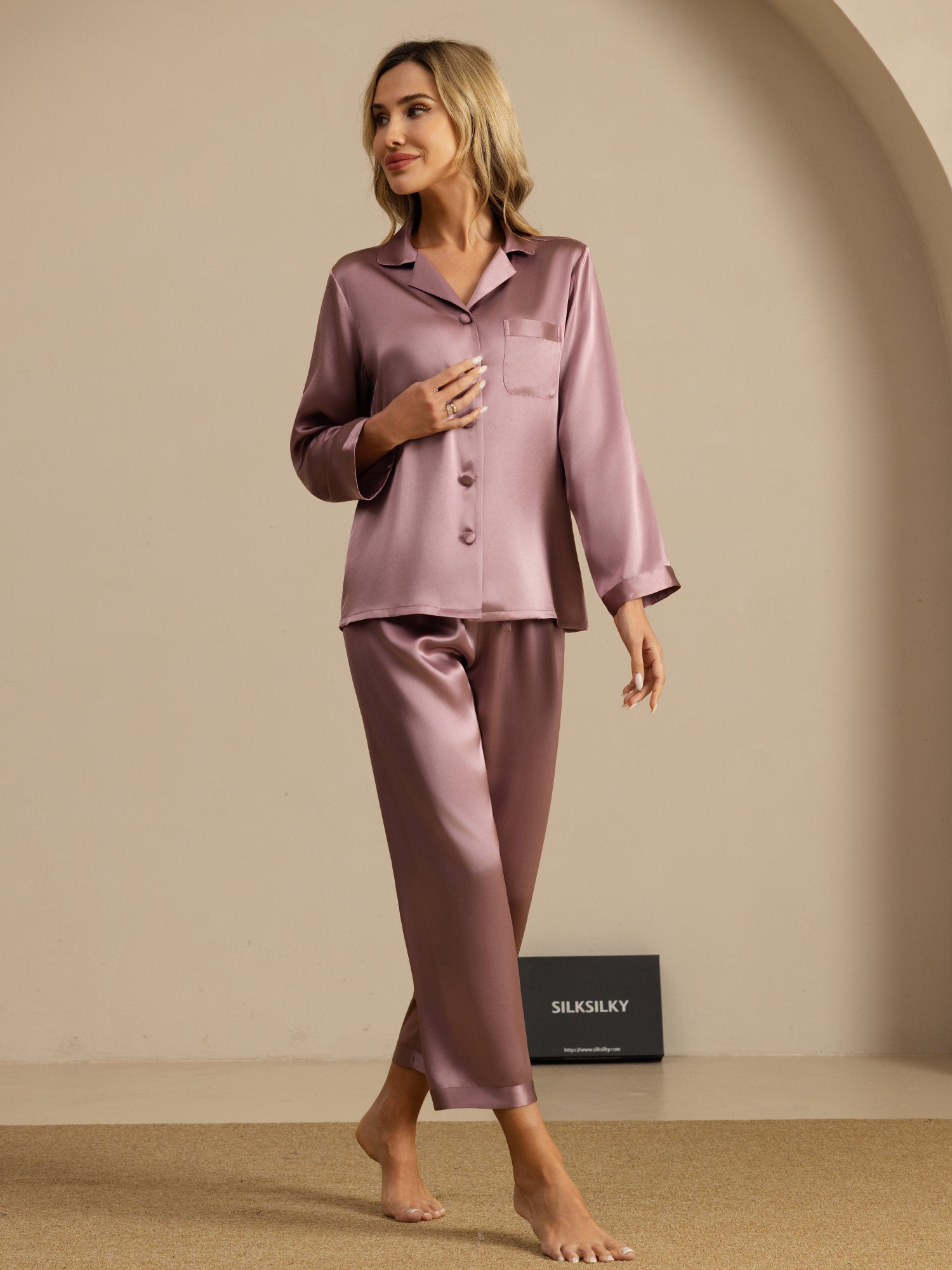 [Bleek Mauve] SilkSilky-NL Lange Mouw Notchkraag Dames Pyjama Set 008