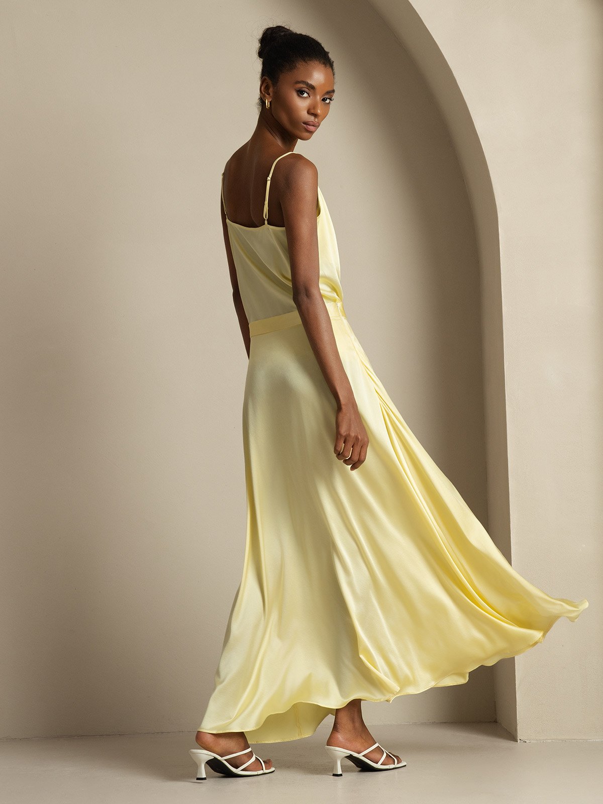 [Lichtgeel] SilkSilky-NL 19Momme Spaghetti Bandjes Waterval Hals Women''s Outfit Sets 002