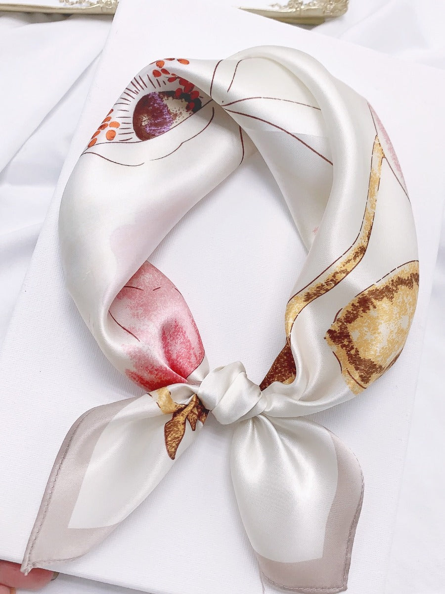 SilkSilky NL Pure Silk Scarf Beige 001