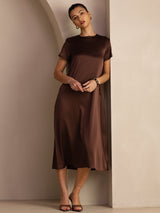 [Pure Chocolade] SilkSilky-NL Short Sleeve Round Neck Jurk 003