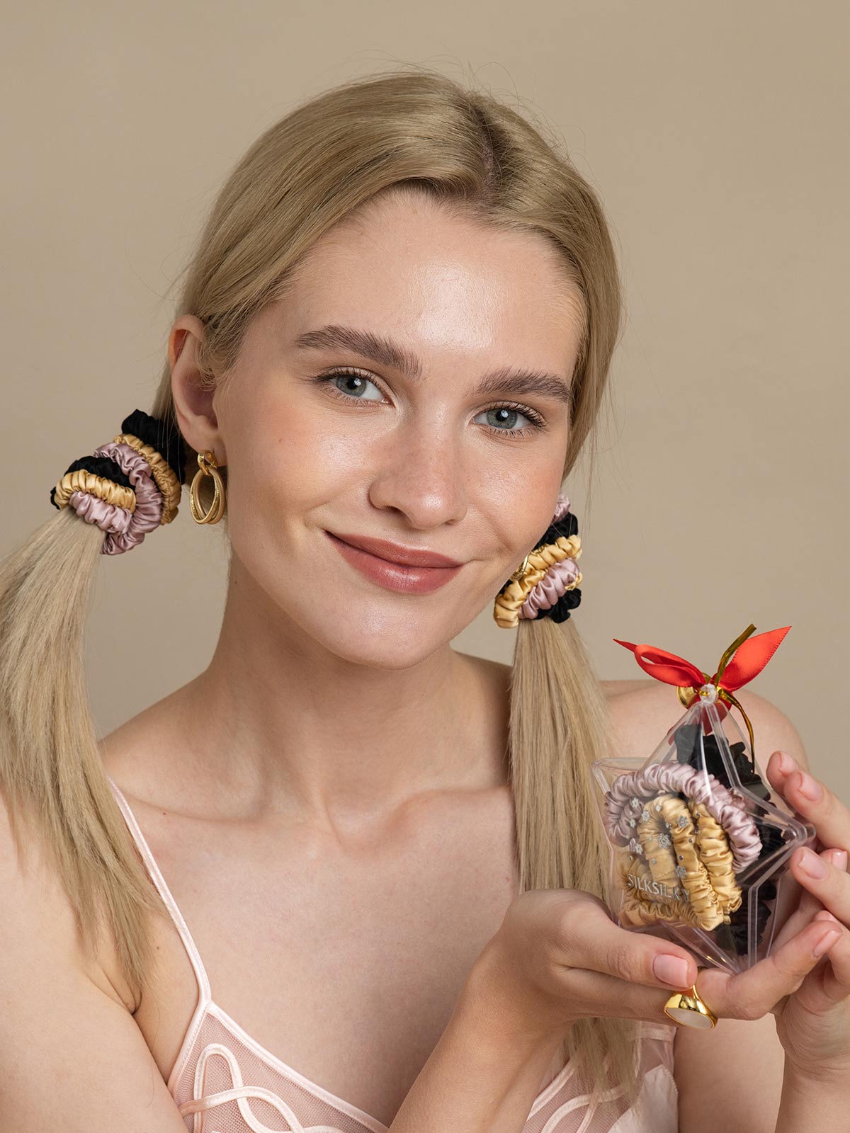 [Group] SilkSilky-NL Pure Silk Scrunchie 004