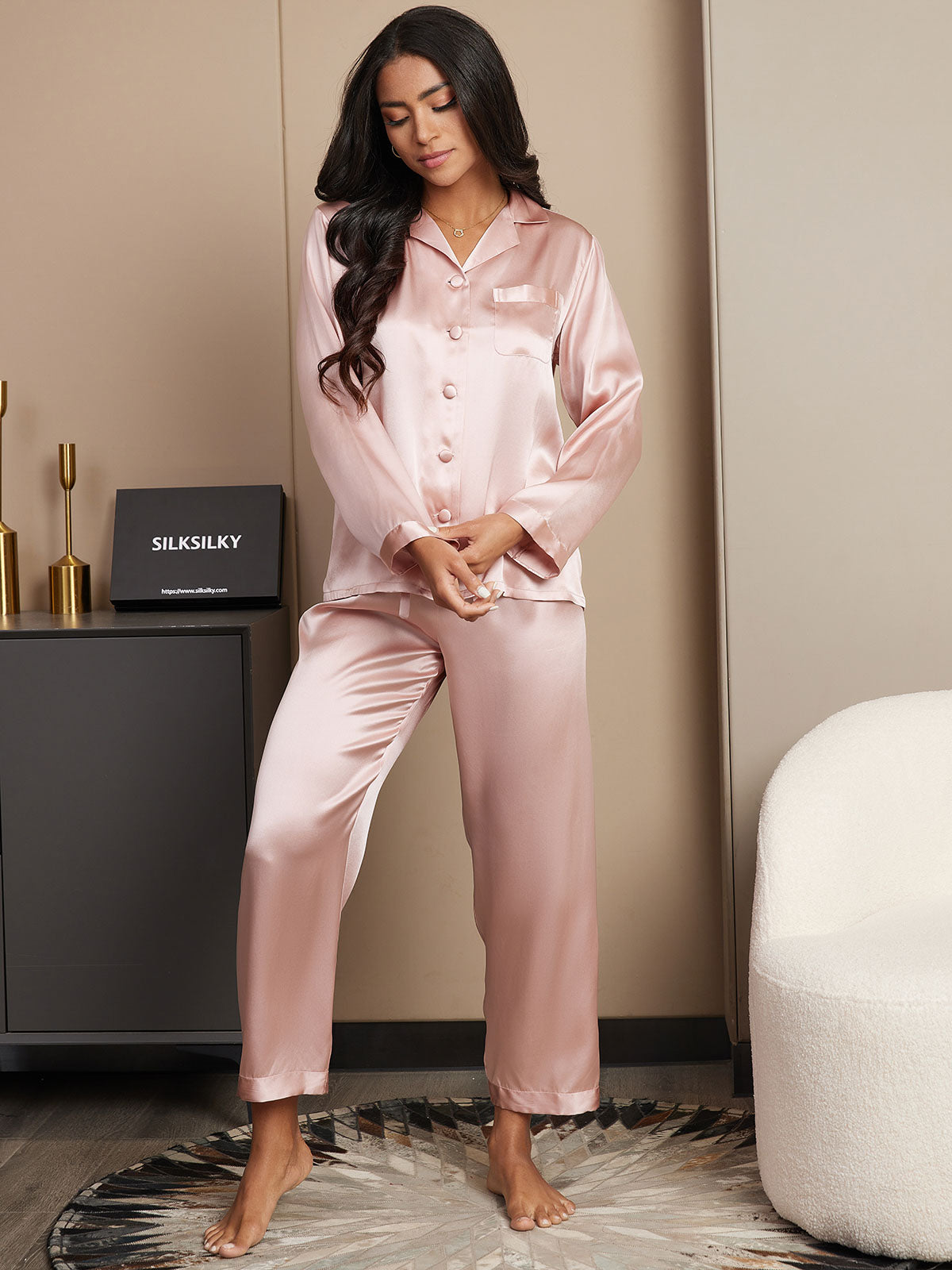 SilkSilky NL Pure Silk Lange Mouw Revers Dames Pyjama Set Roze 004