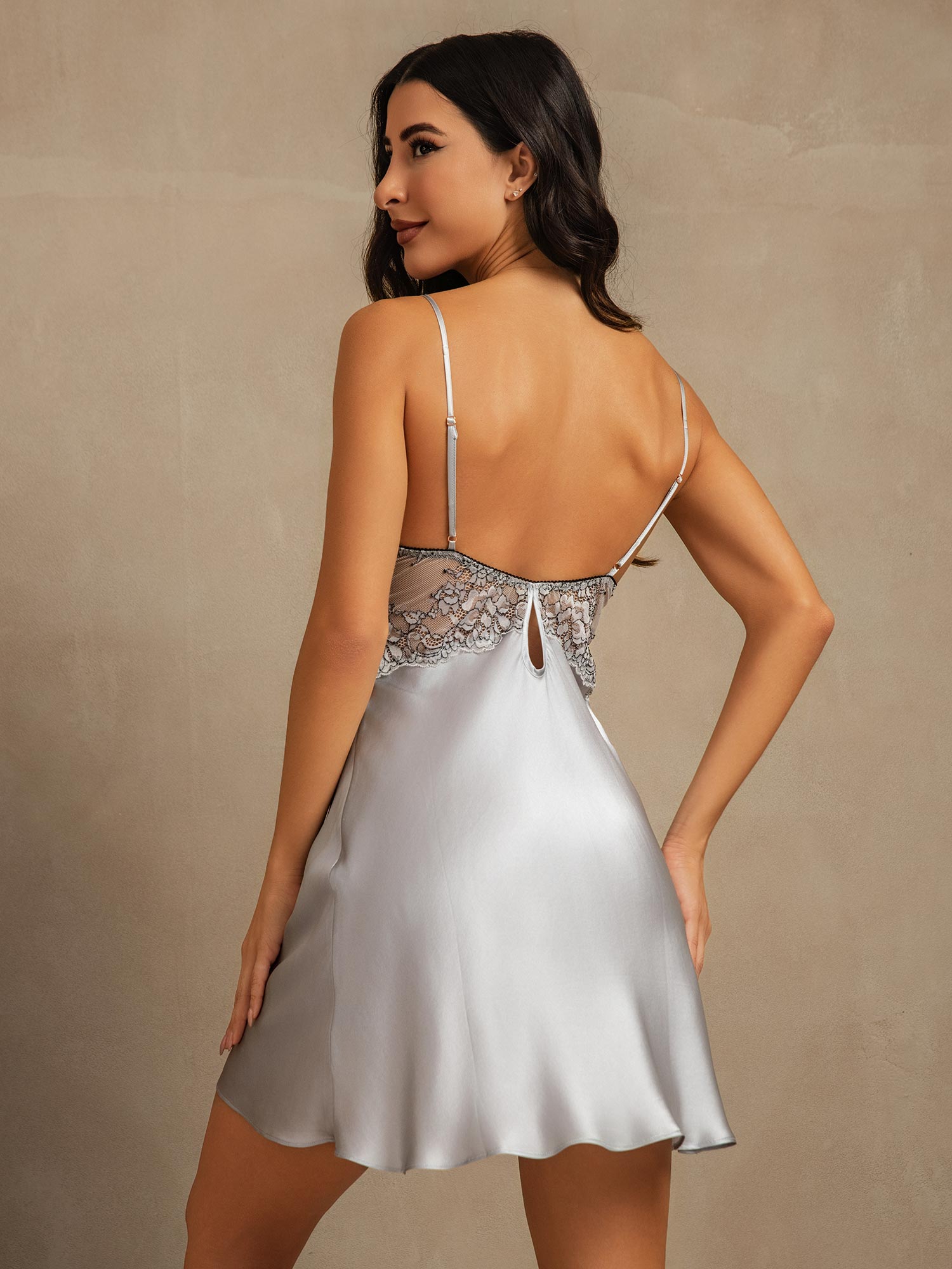 [Grijsachtig Blauw] SilkSilky-NL Diepe V-Hals Nachthemd 002