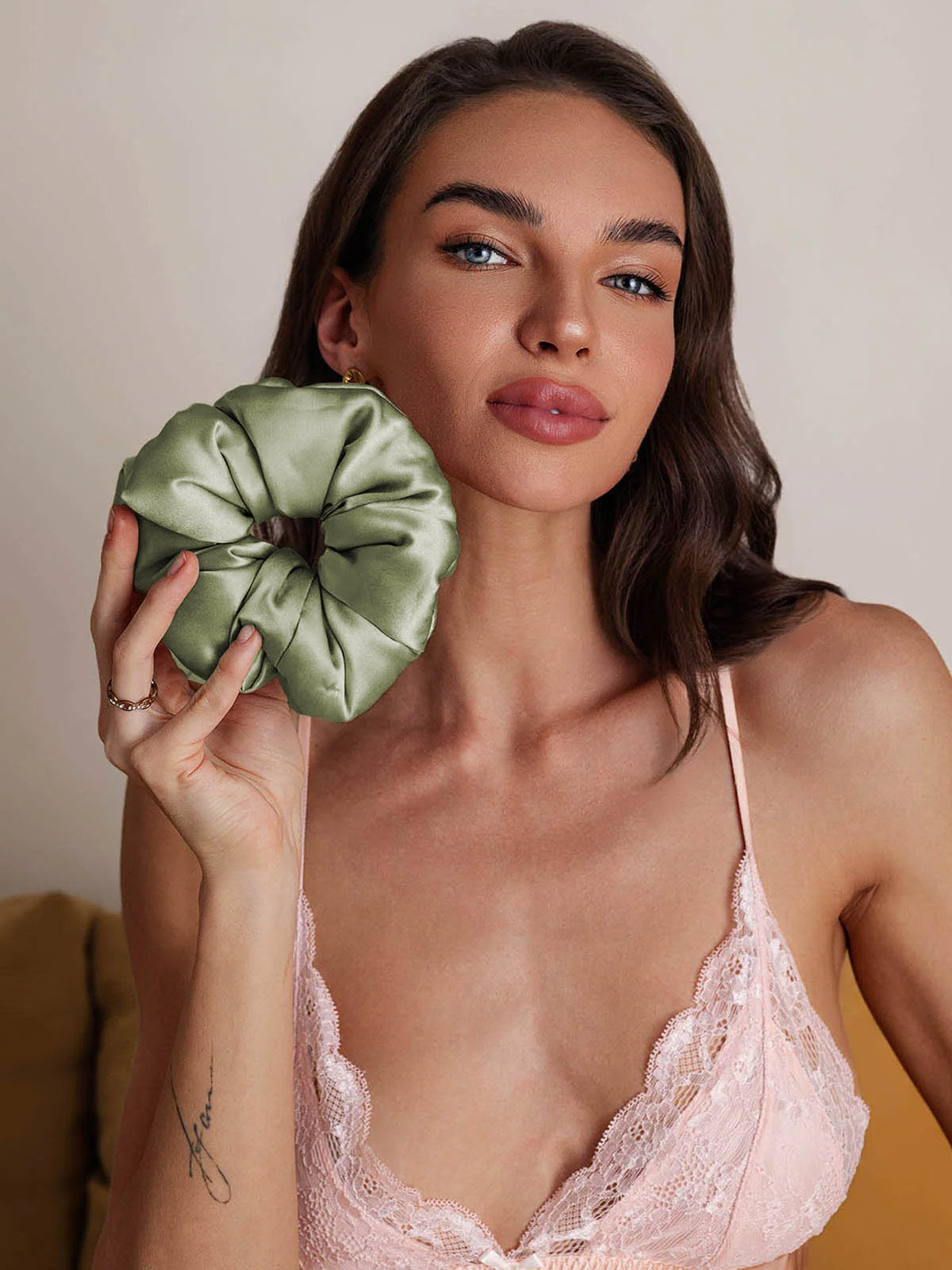 [Lichtgroene] SilkSilky-NL Zijde Scrunchie 004