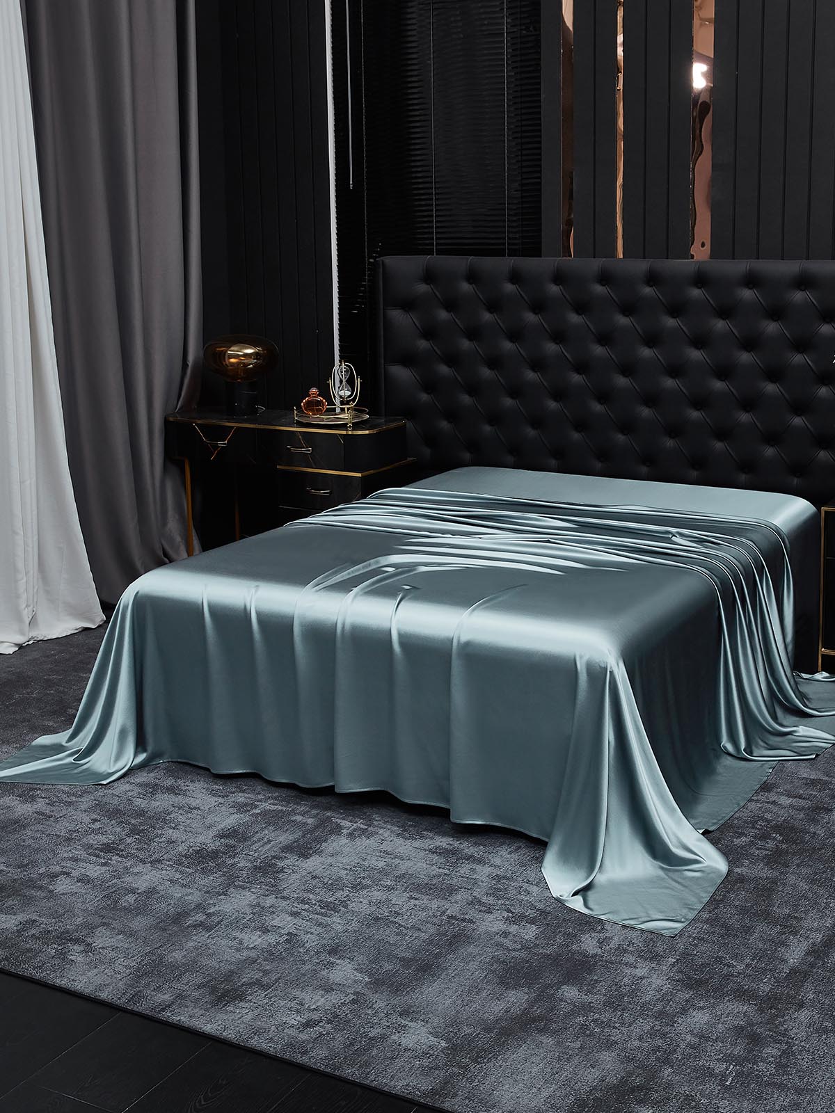 [Grijsachtig Blauw] SilkSilky-NL 19Momme Sheet 001