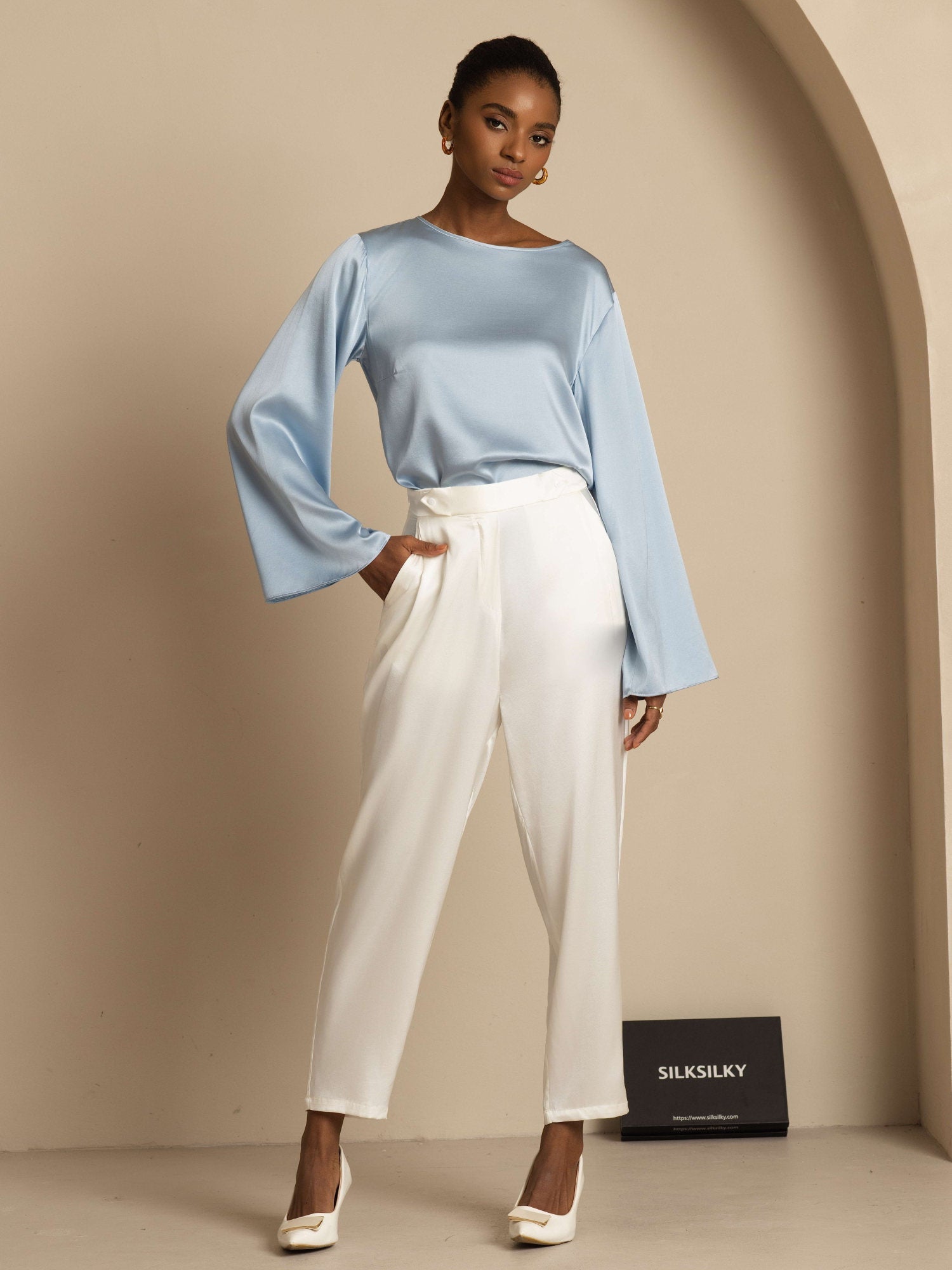 [Grijsachtig Blauw] SilkSilky-NL 19Momme Lange Mouw Boat Hals Blouse 007