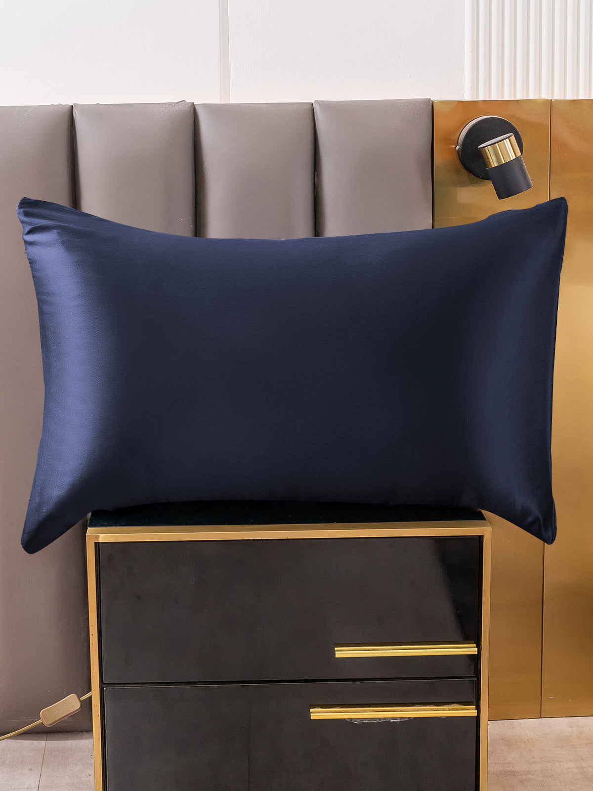 SilkSilky NL 22Momme Pure Silk Pillowcase Donkerblauw 001