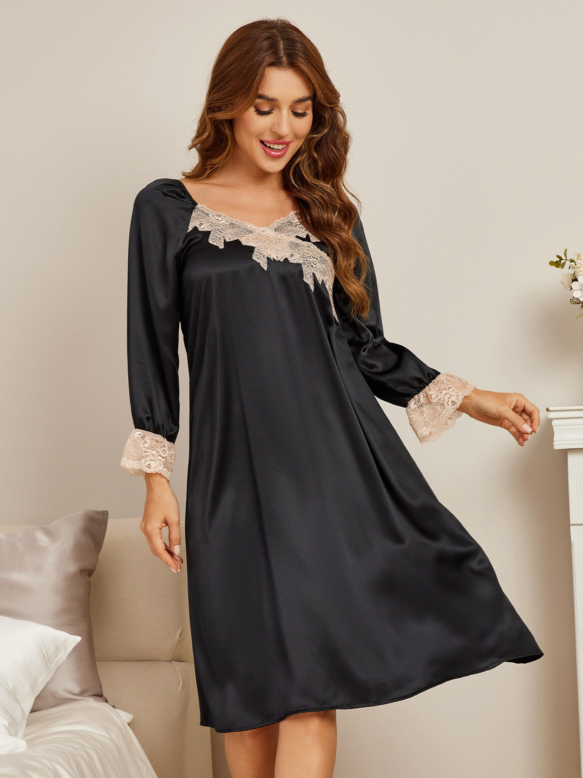 SilkSilky NL Pure Silk Lange Mouw Nightgown Zwart 001