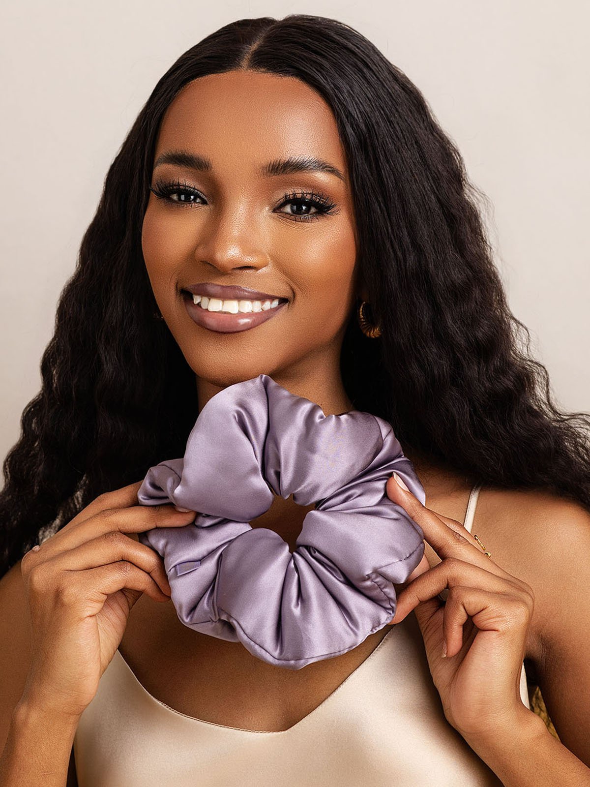 [Donkerpaars] SilkSilky-NL Zijde Scrunchie 004
