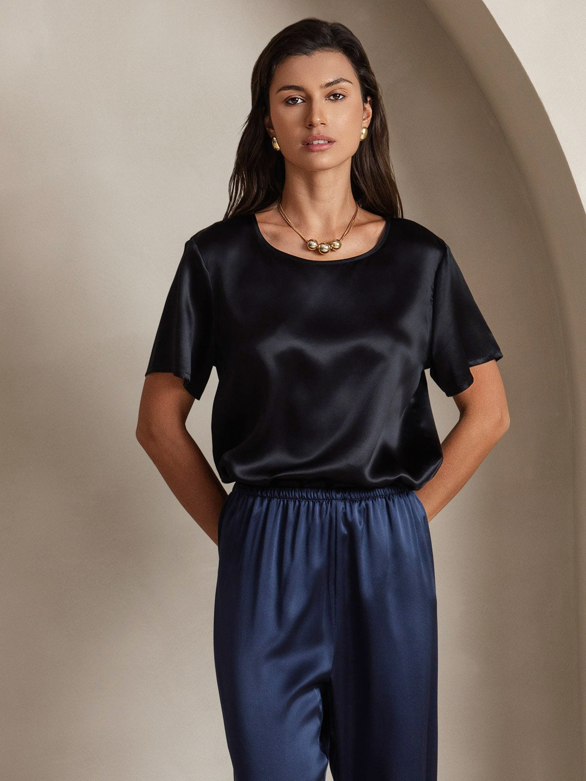 SilkSilky-NL Korte Mouw Ronde Hals Dames T-Shirt Zwart 005
