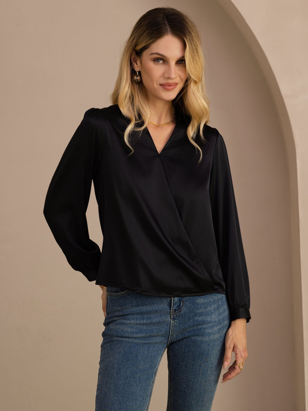 [Zwart] SilkSilky-NL Long Sleeve Blouse 001