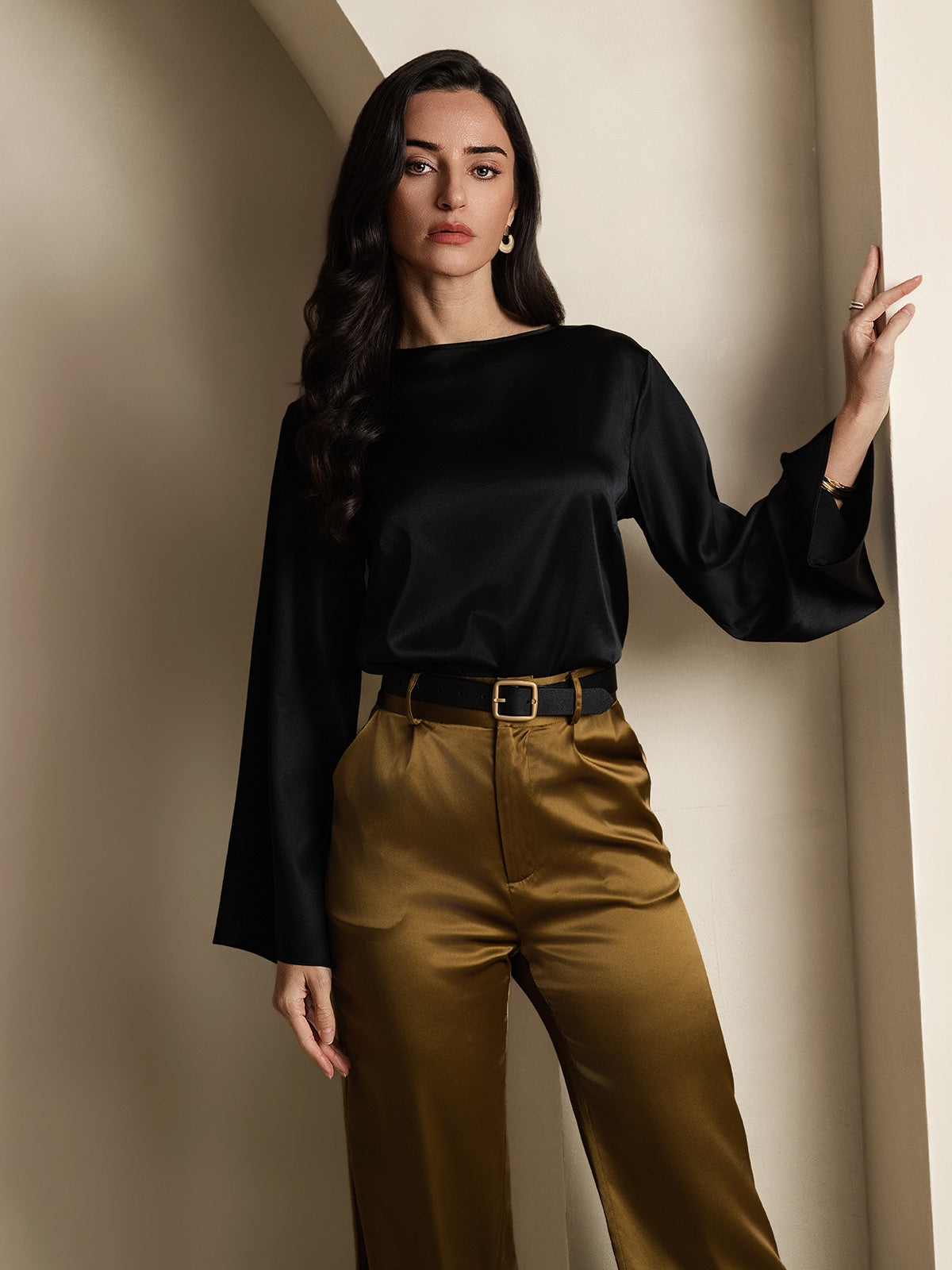 [Zwart] SilkSilky-NL 19Momme Lange Mouw Boat Hals Blouse 004