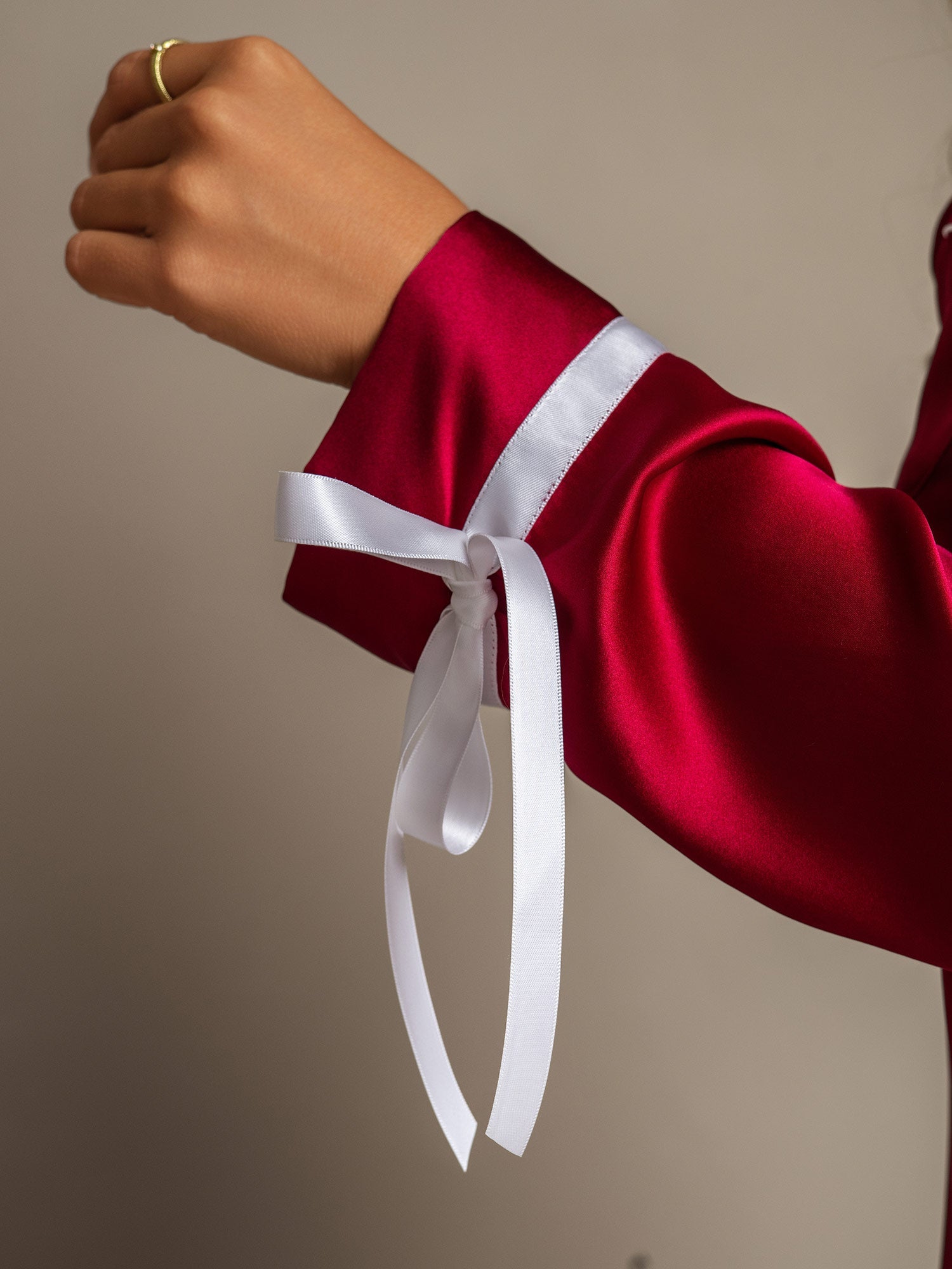 [Wijn] SilkSilky-NL Zijde Womens Pajamas 005,