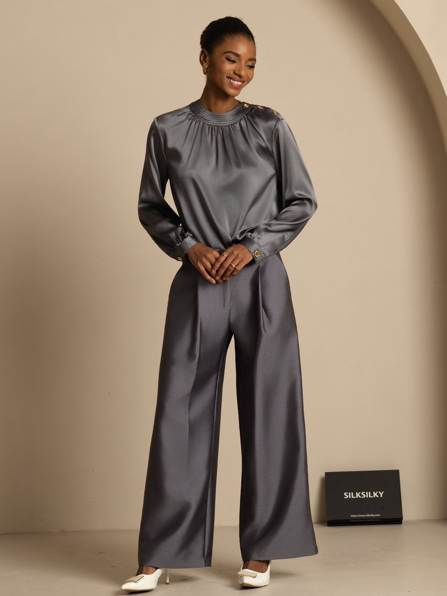 [Donkergrijs] SilkSilky-NL 19Momme Lange Mouw Ronde Hals Blouse 008