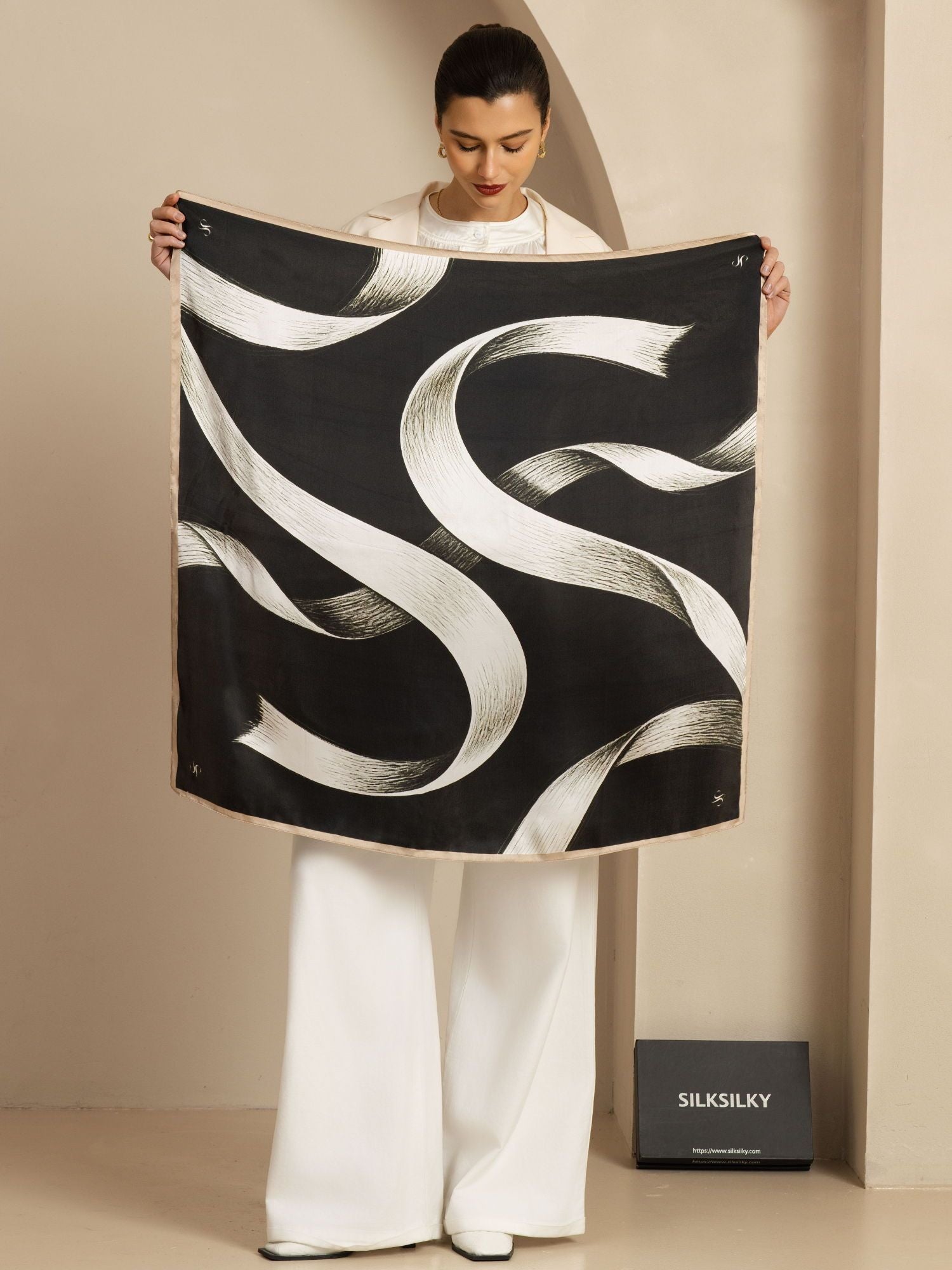 [P106] SilkSilky-NL Pure Silk Scarf 002