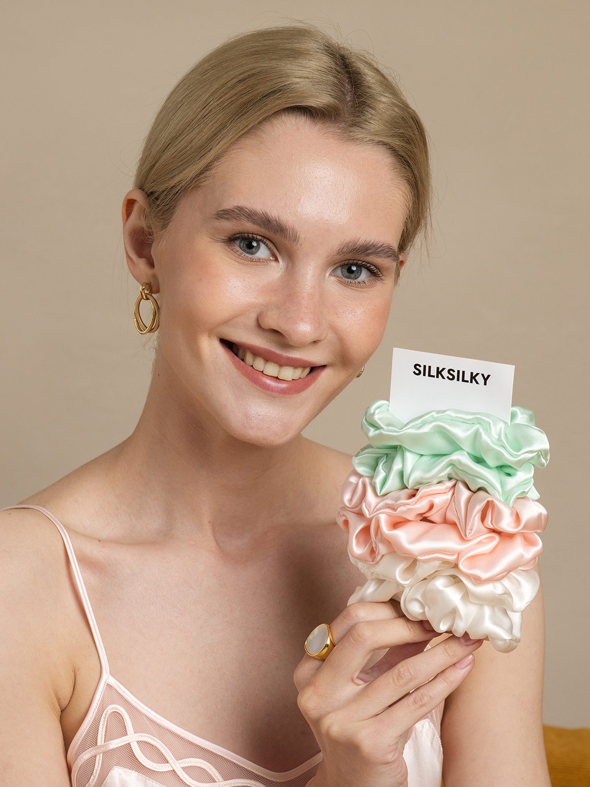 [Group2] SilkSilky-NL Pure Silk Scrunchie 003