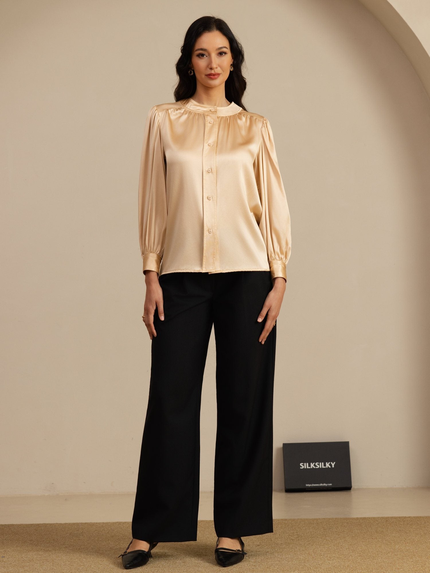 [Champagne] SilkSilky-NL 19Momme Long Sleeve Round Neck Blouse 006