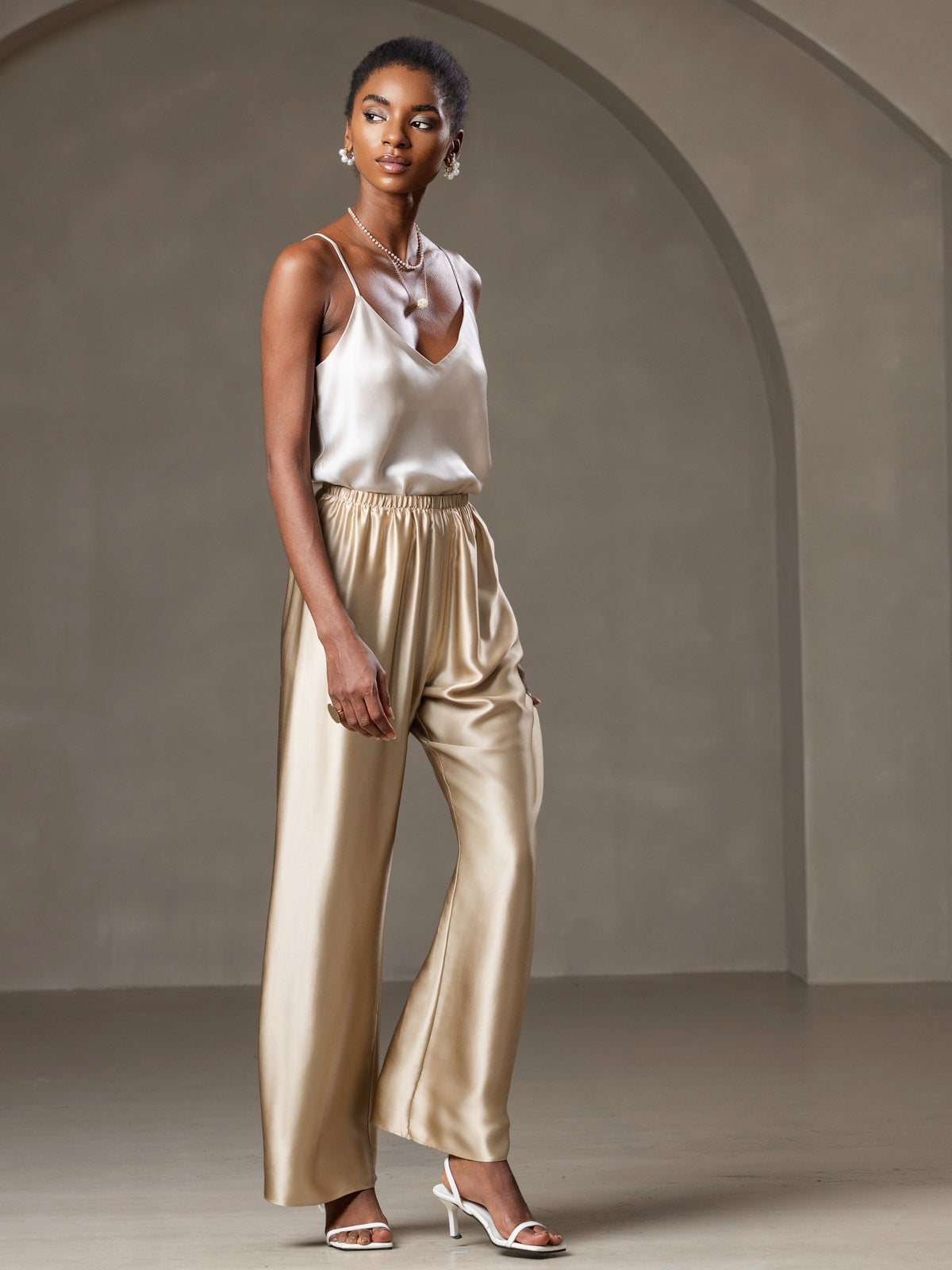 [Beige] SilkSilky-NL Mouwloos Camisoles 006