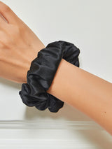 [Zwart] SilkSilky-NL Scrunchie 001