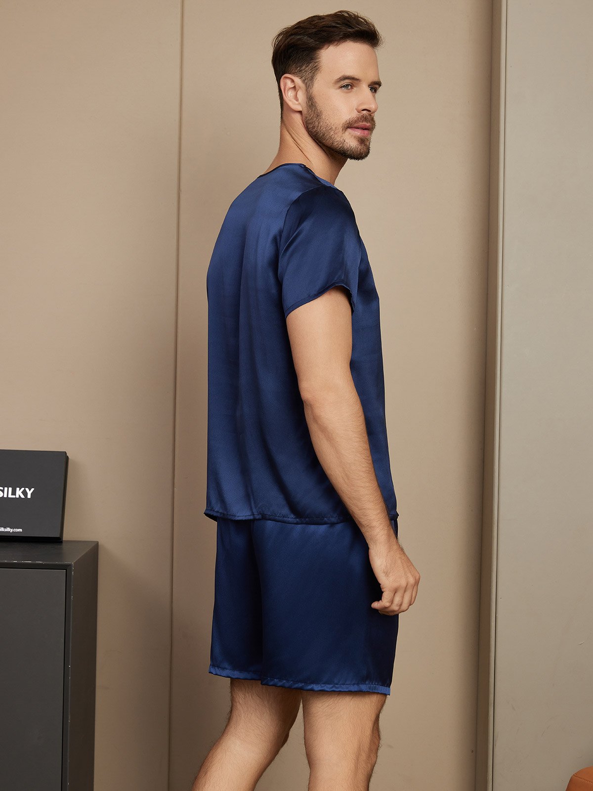 [Donkerblauw] SilkSilky-NL Short Sleeve Round Neck Heren Pyjama Set 002