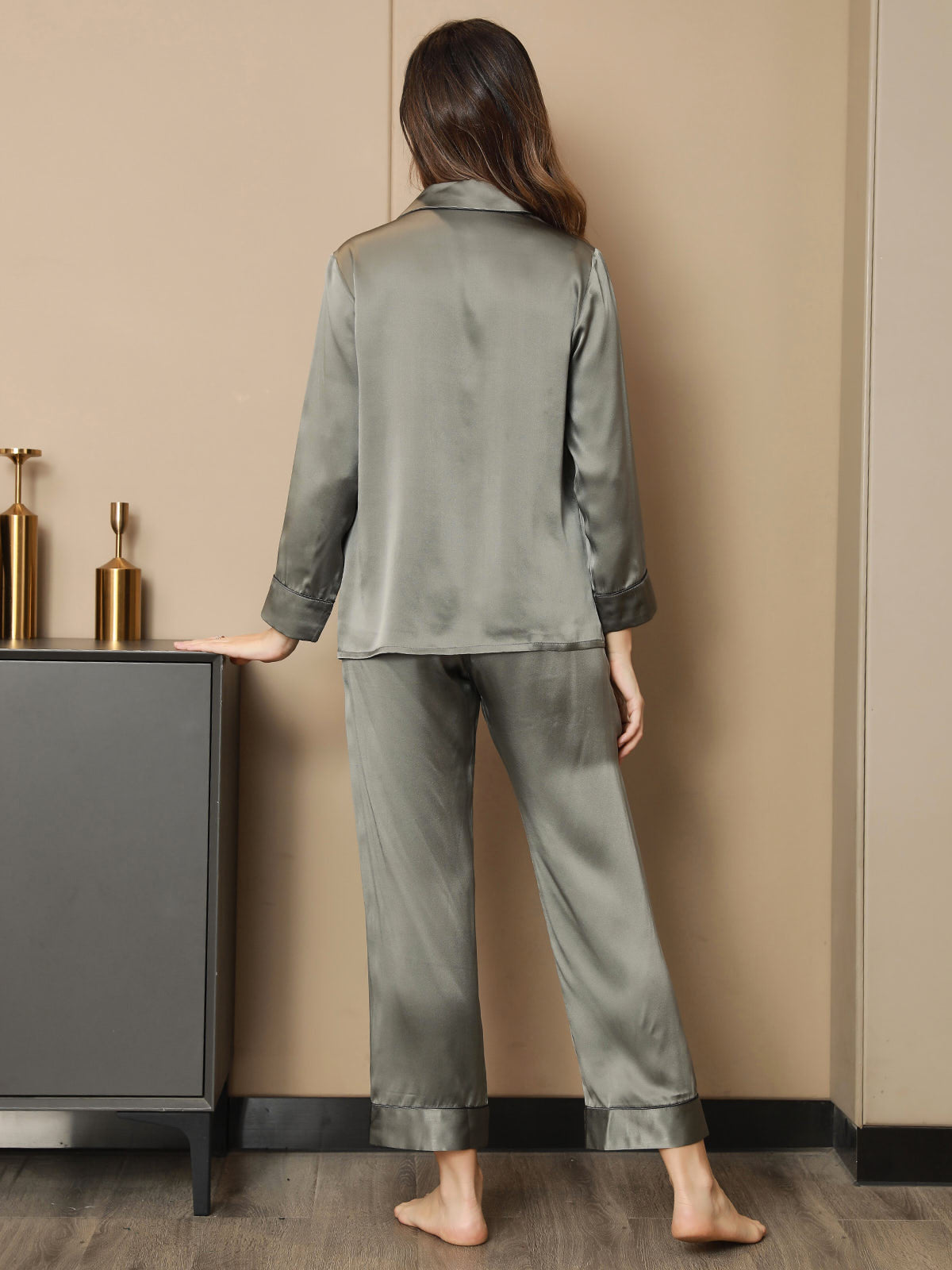 [Grijsachtig Groen] SilkSilky-NL Lange Mouw Womens Pajamas 002