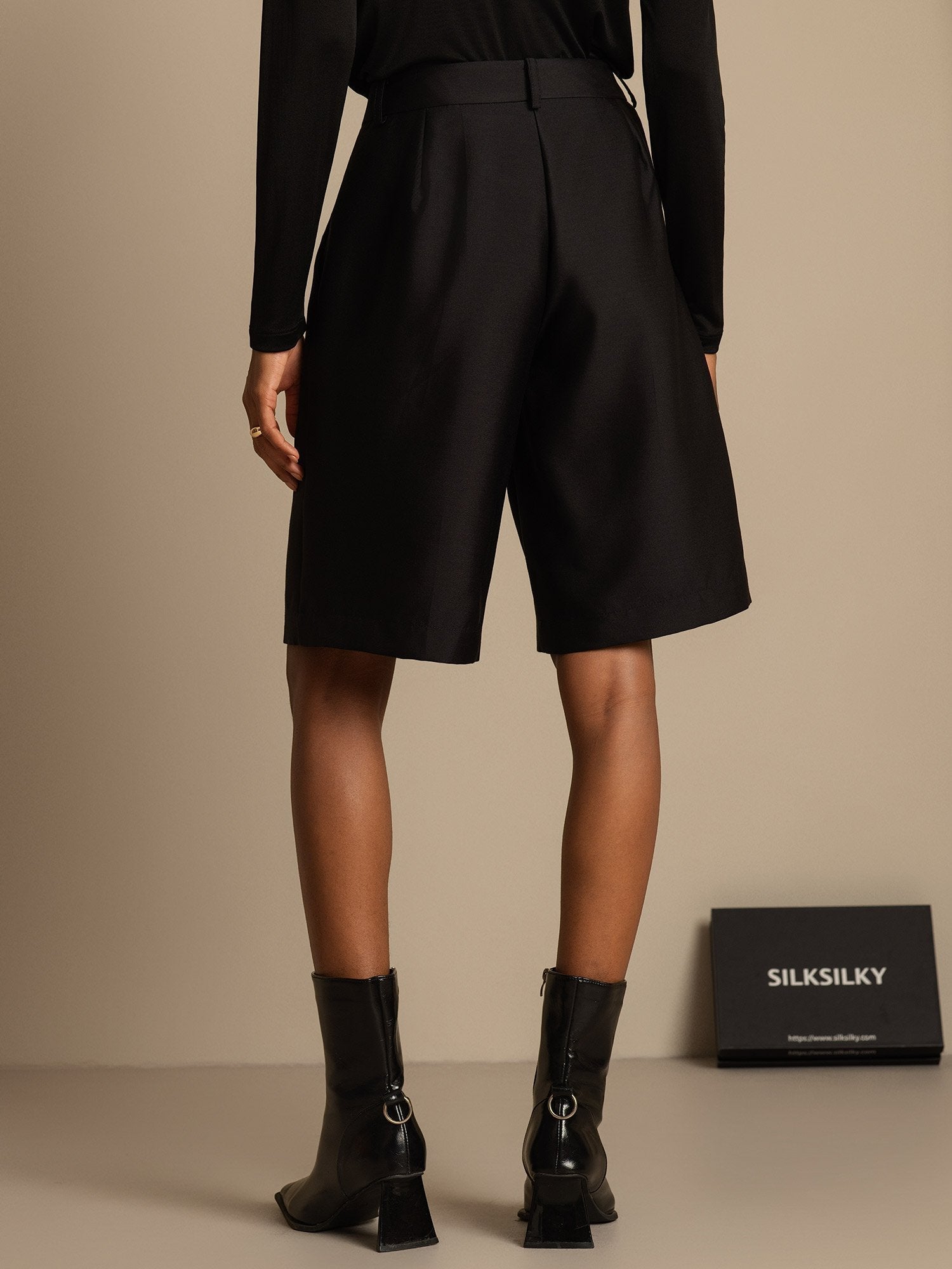 [Zwart] SilkSilky-NL 32Momme Silk-Wool Blend Womens Shorts 002,
