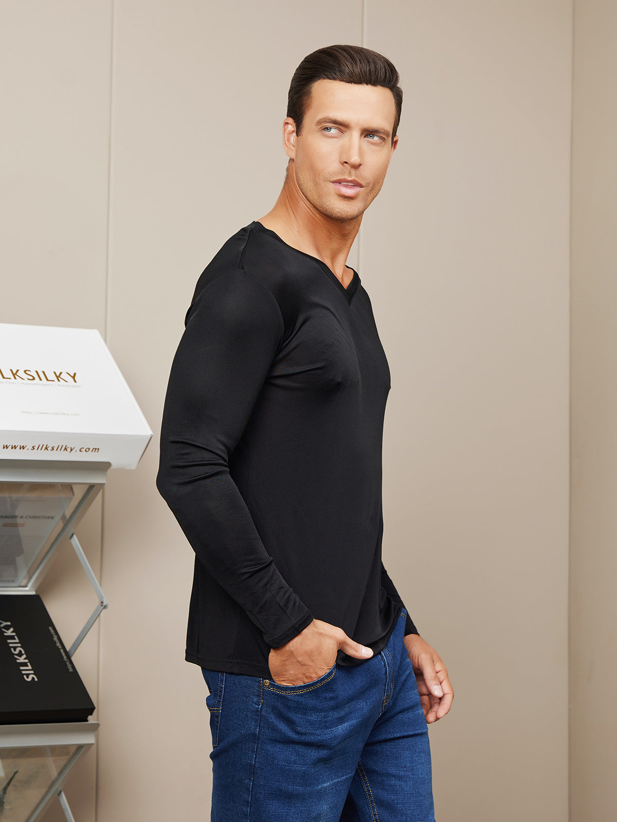 [Zwart] SilkSilky-NL Zijde Gebreid Lange Mouw V-Hals Heren T-Shirt 004