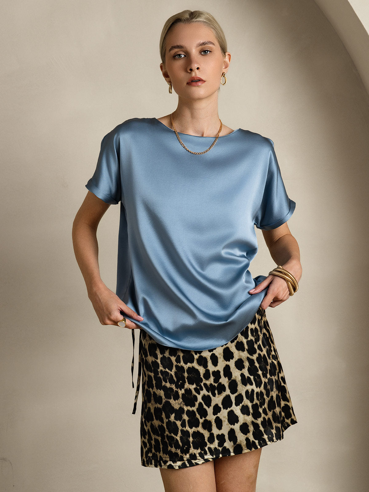 [Grijsachtig Blauw] SilkSilky-NL 19Momme Zijde Ronde Hals Dames T-Shirt 001