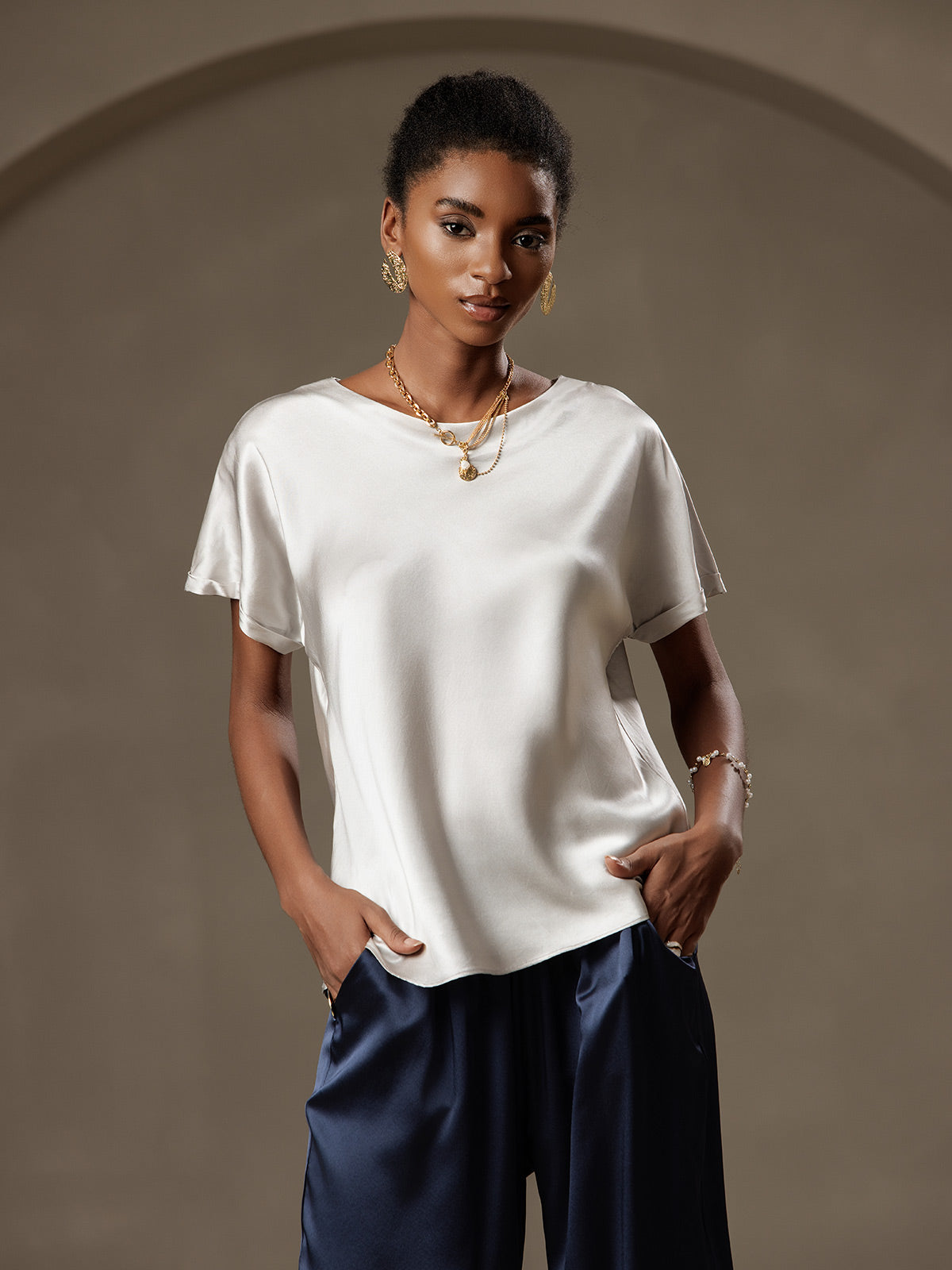 [Lichtgrijs] SilkSilky-NL 19Momme Zijde Ronde Hals Dames T-Shirt 001