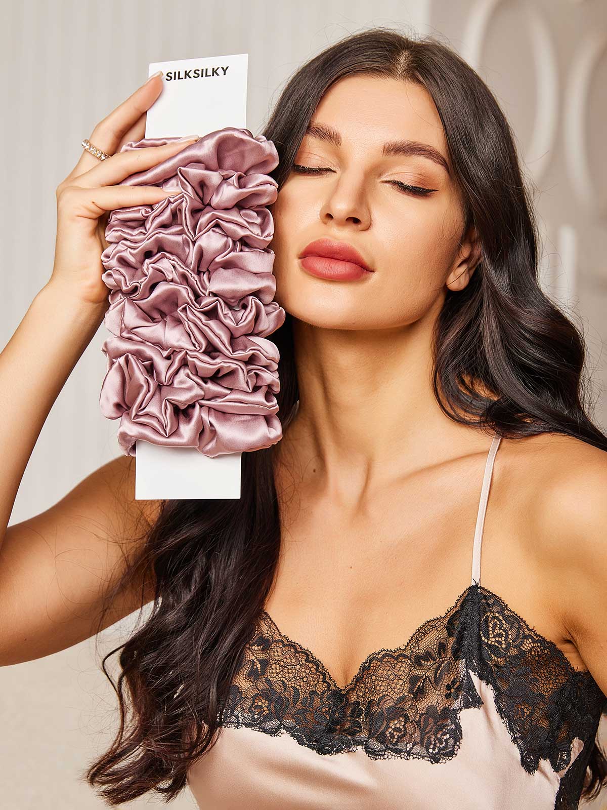 [Bleek Mauve] SilkSilky-NL 19Momme Scrunchie 002