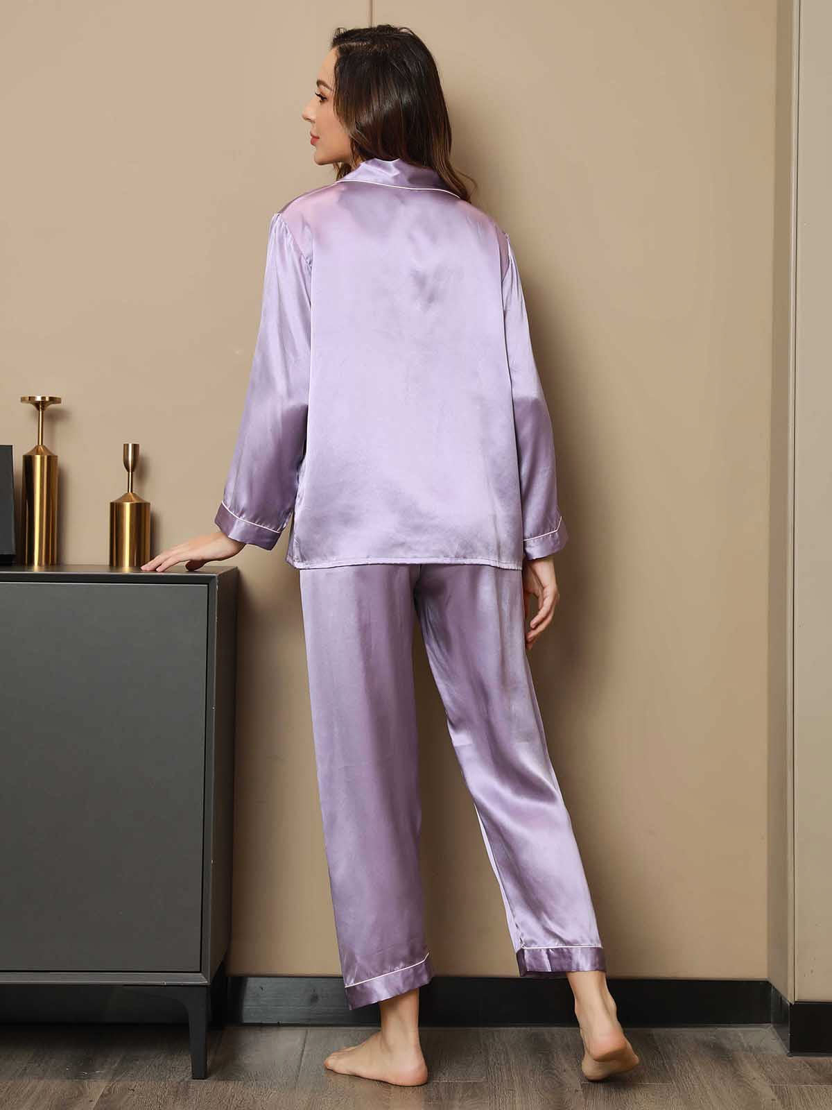 SilkSilky NL Pure Silk Lange Mouw Revers Dames Pyjama Set Lavendel 002