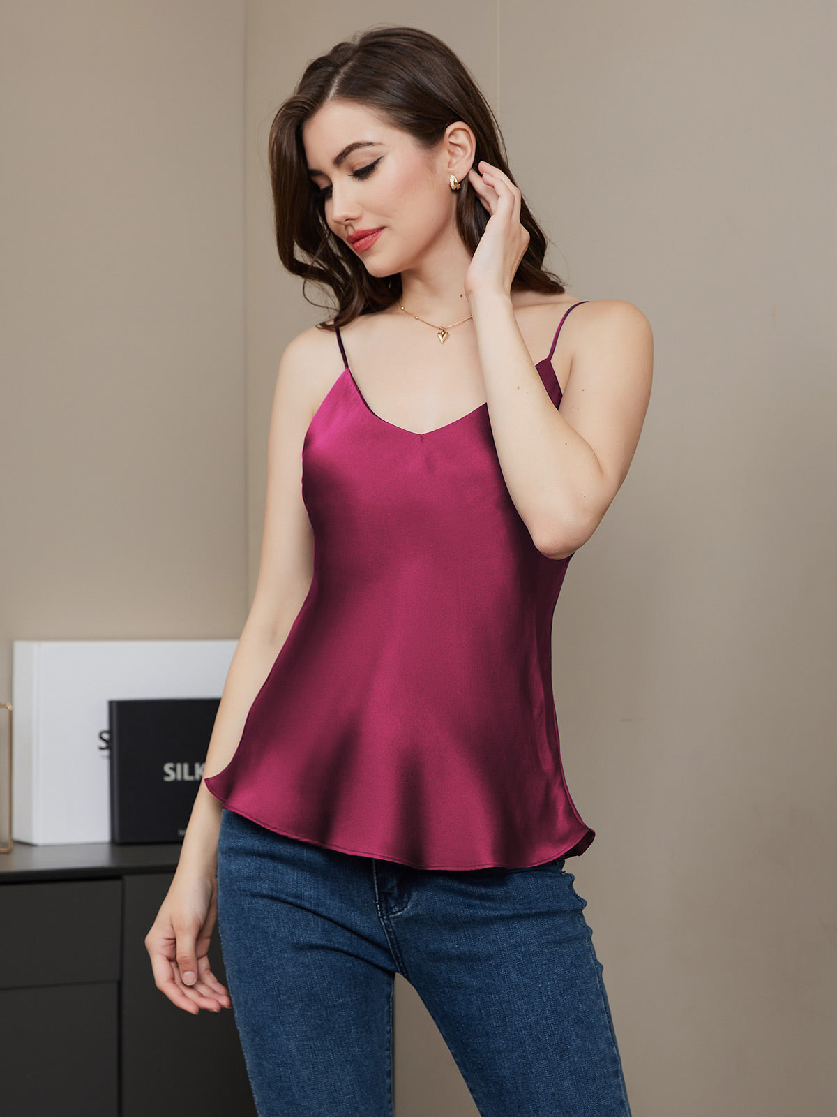 [Fuchsiaroze] SilkSilky-NL V-Hals Cami-Top 001