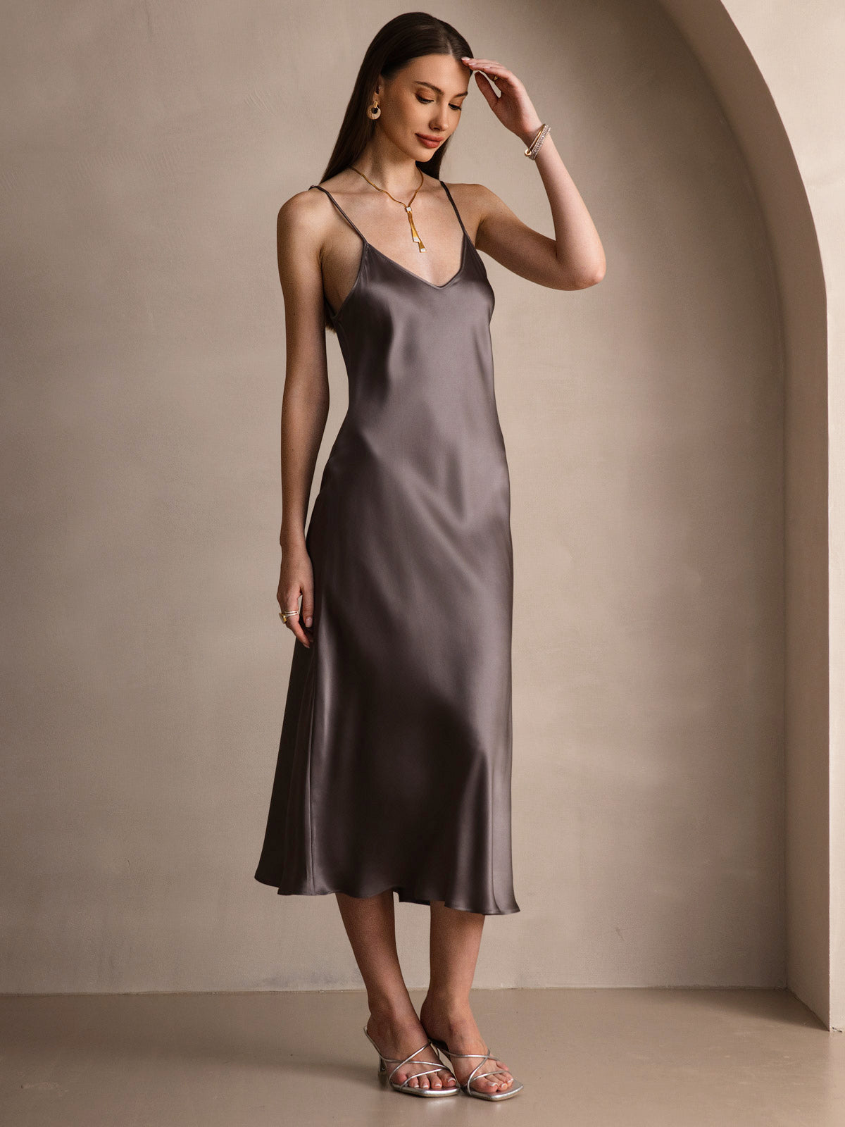 [Donkerkaki] SilkSilky-NL Mouwloos Ronde Hals Jurk 007