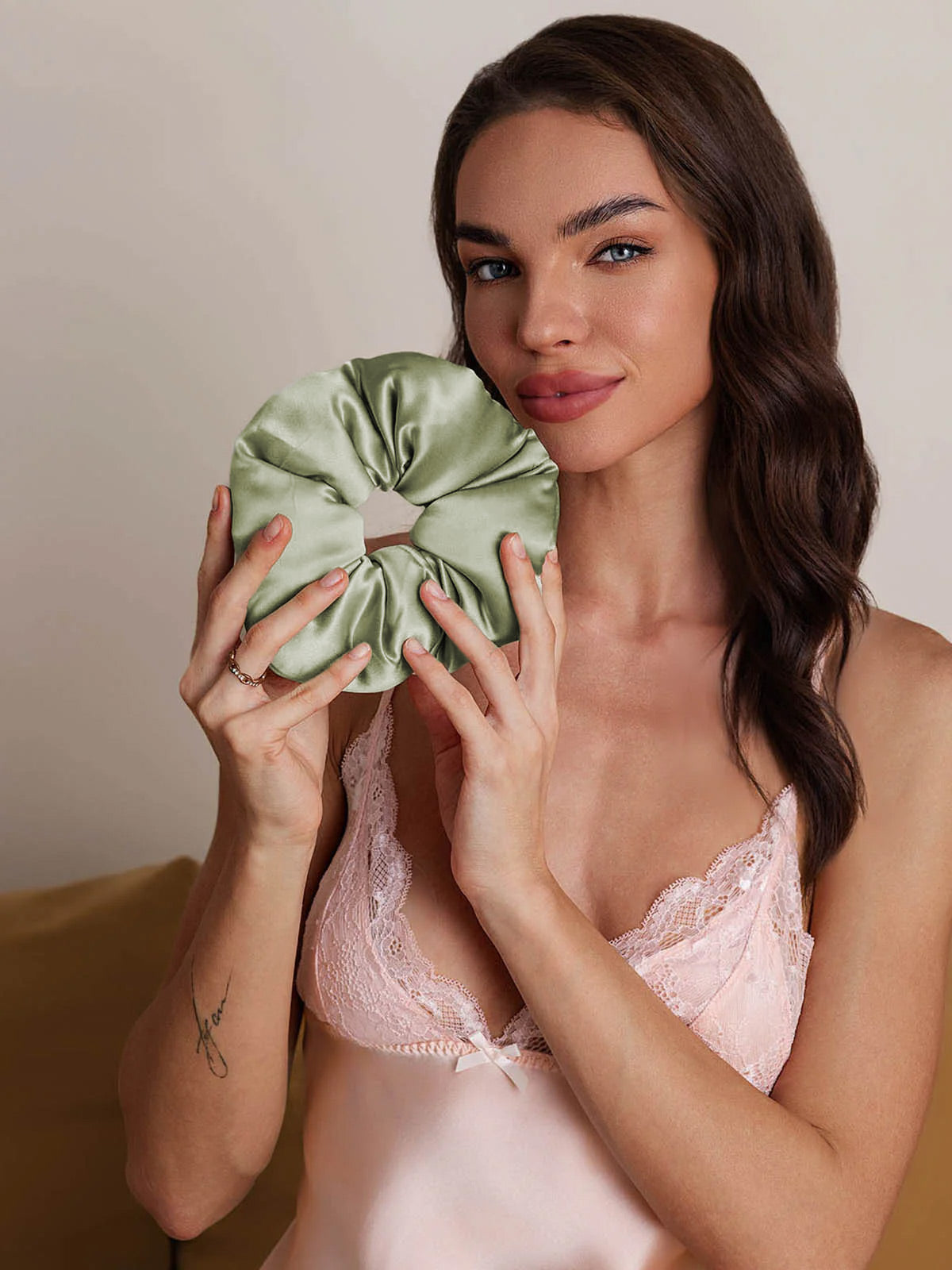 [Lichtgroene] SilkSilky-NL Zijde Scrunchie 004