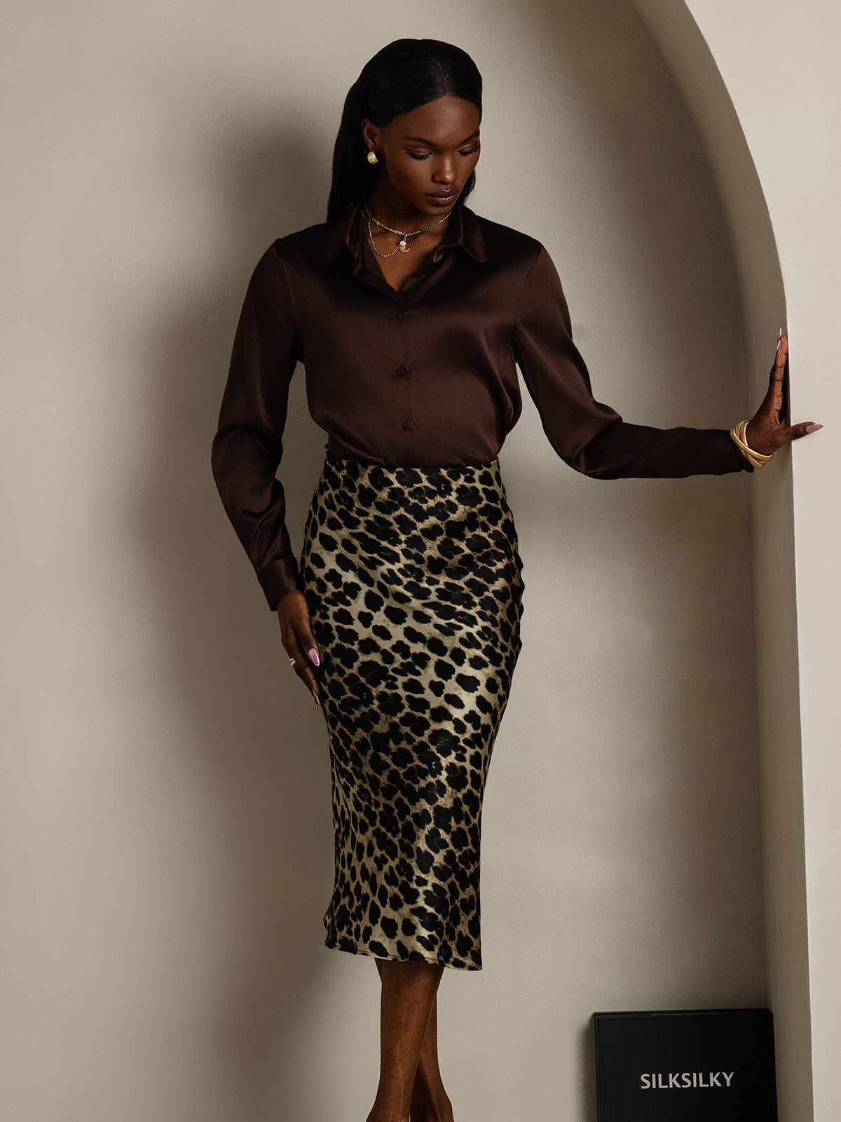 [Bruin] SilkSilky-NL Zijde Kraag Dames Blouse 006