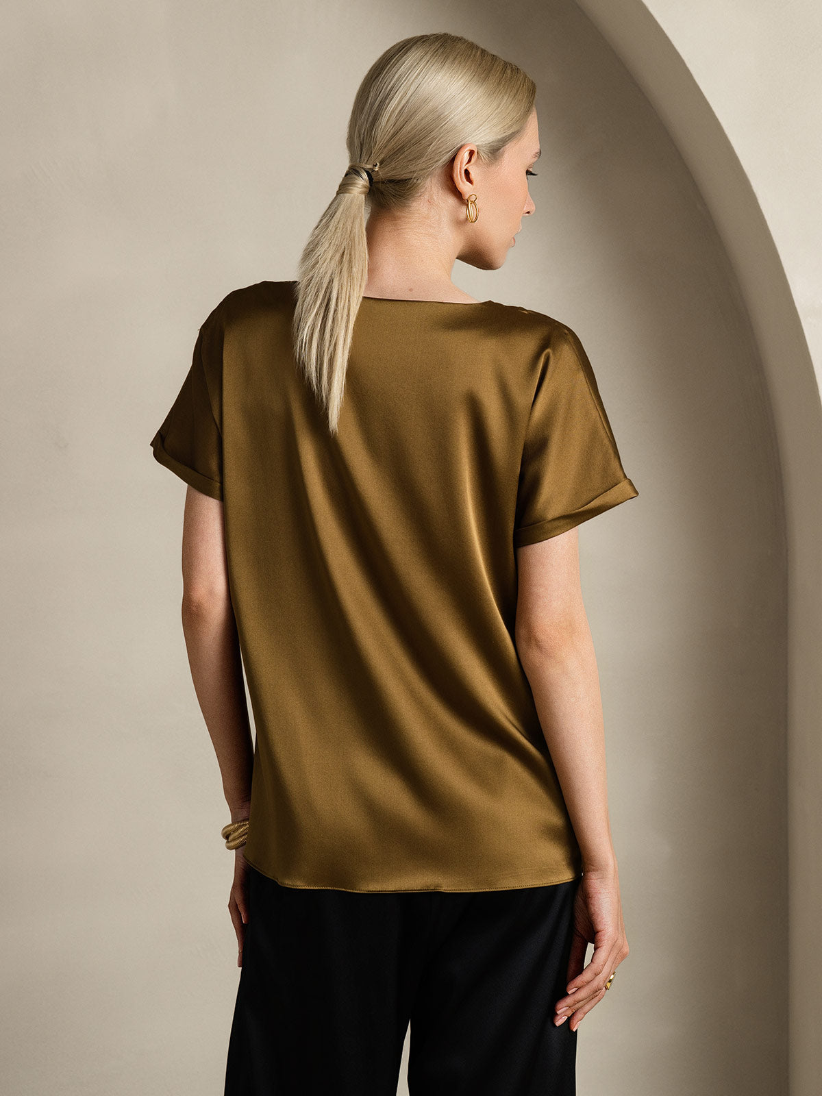 [Bruin] SilkSilky-NL 19Momme Zijde Ronde Hals Dames T-Shirt 002