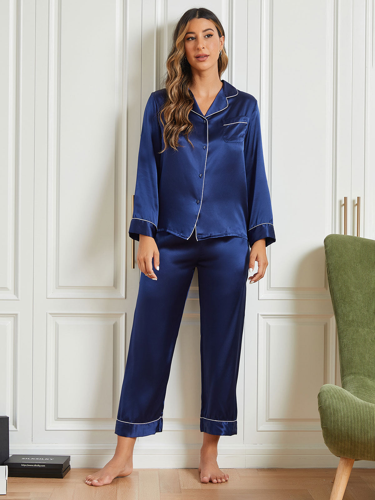 [Donkerblauw] SilkSilky-NL Pure Silk Lange Mouw Revers Dames Pyjama Set 001