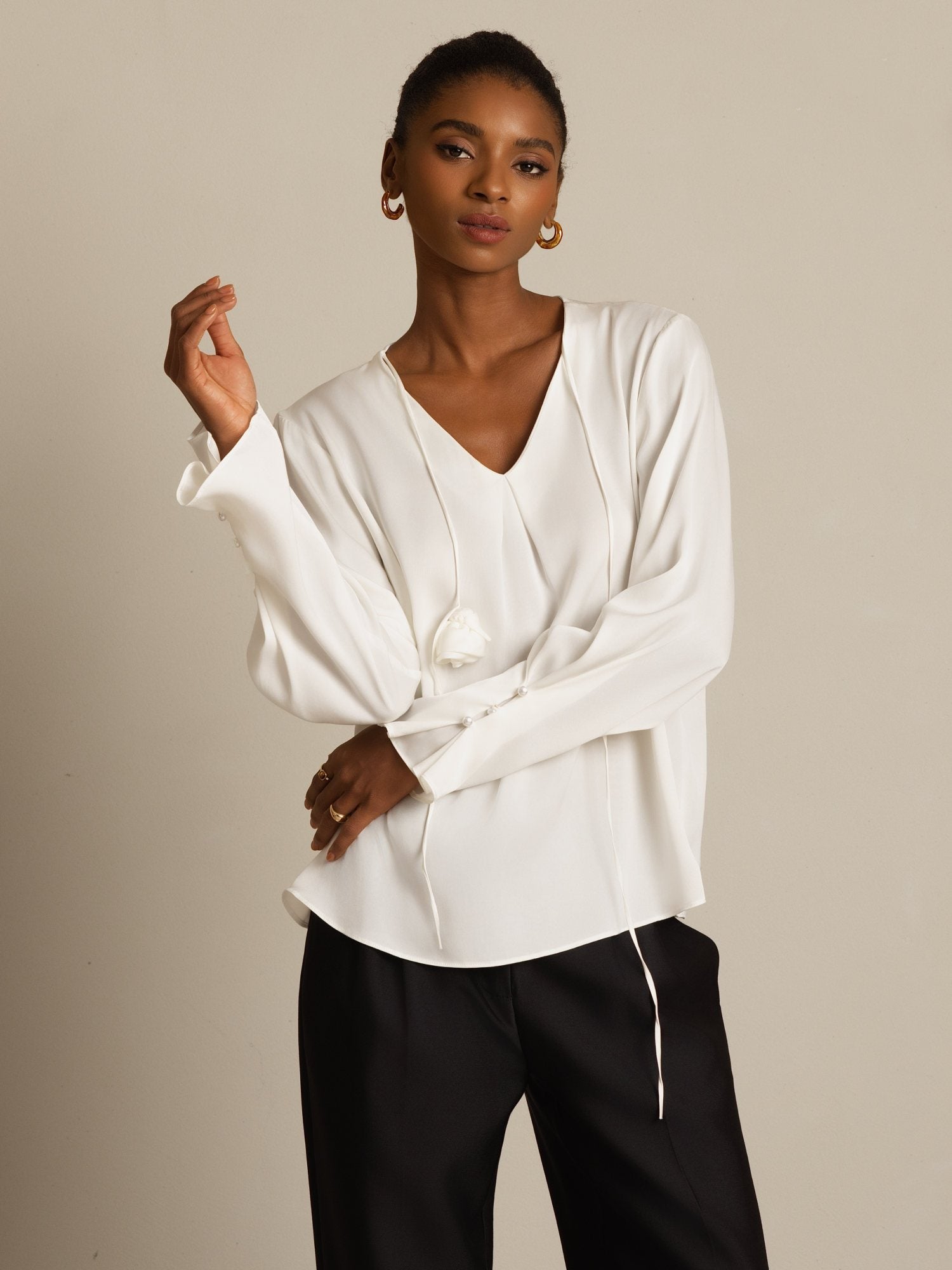 [Wit] SilkSilky-NL 19Momme Zijde Lange Mouw V Hals Blouse 004