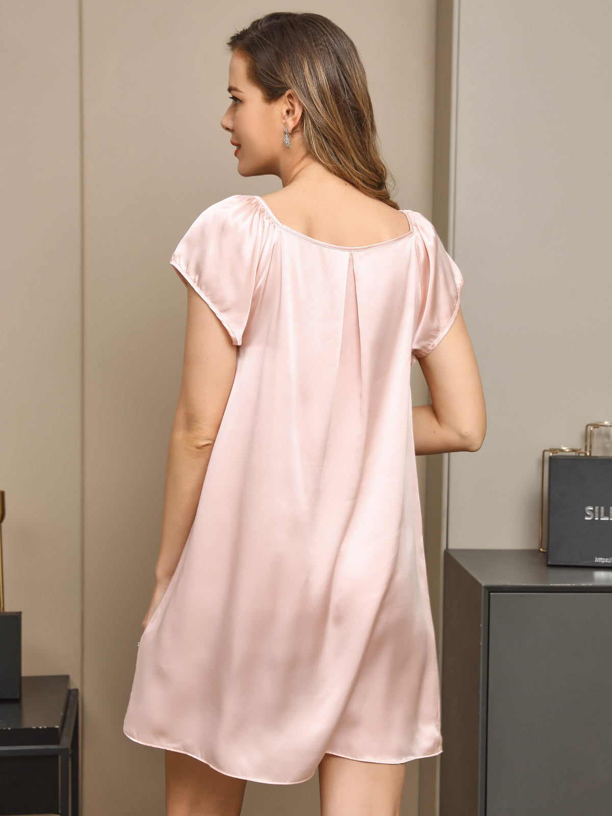 [Lichtroze] SilkSilky-NL Cap Sleeve Square Neck Nachthemd 002