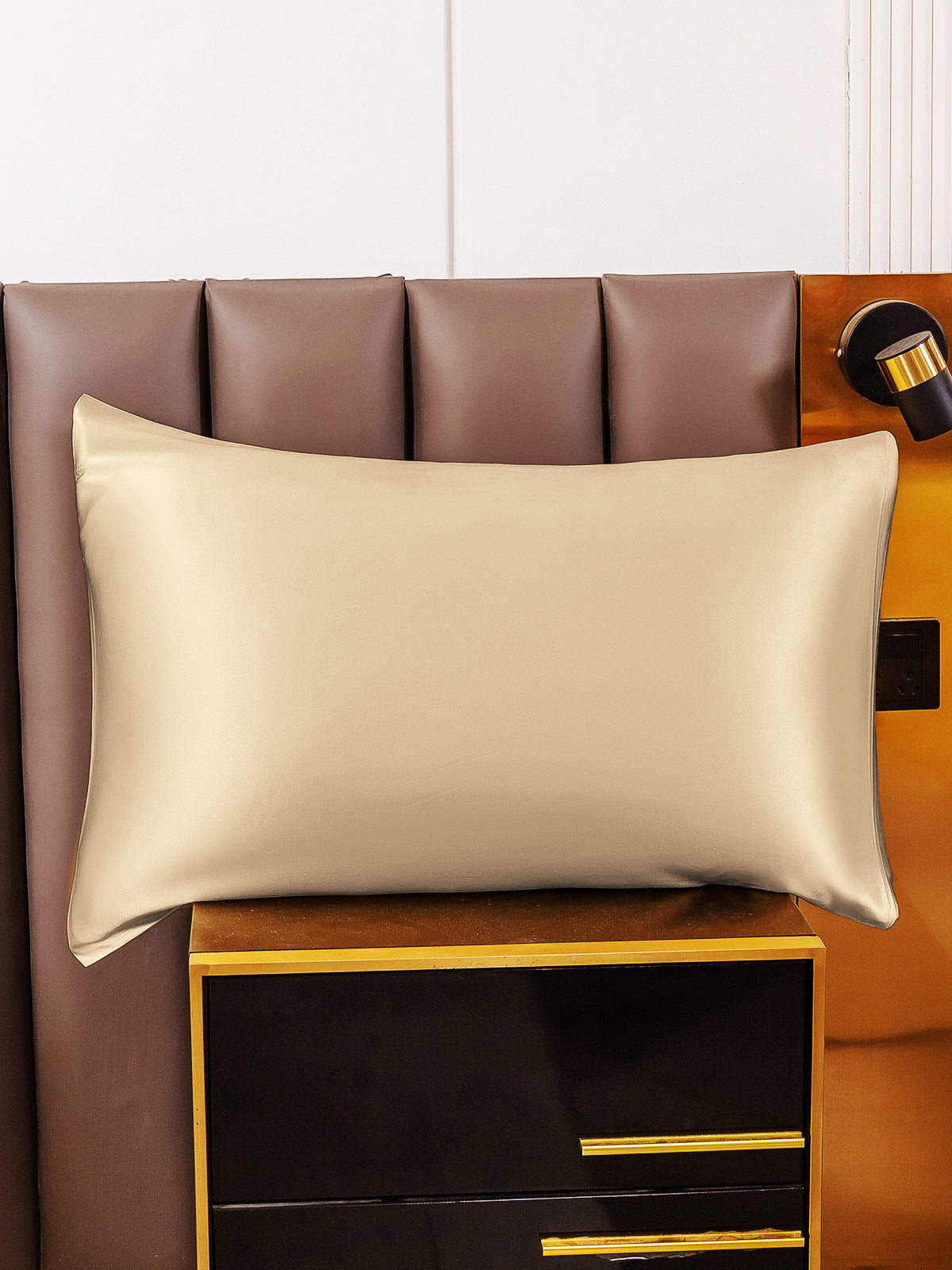 [Beige] SilkSilky-NL 22Momme Pure Silk Pillowcase 005