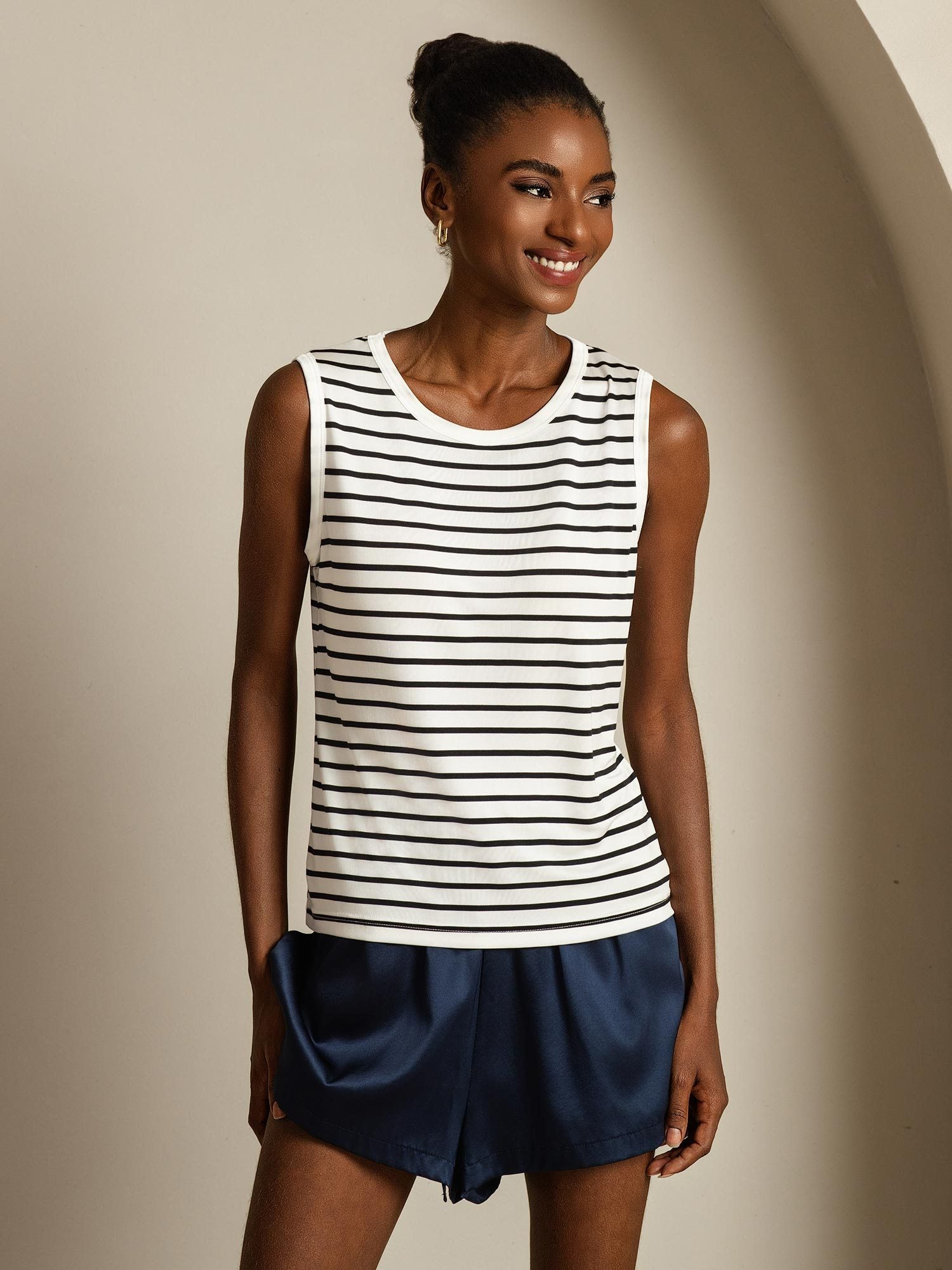[WitteStreep] SilkSilky-NL Zijde Ronde Hals Cami-Top 001