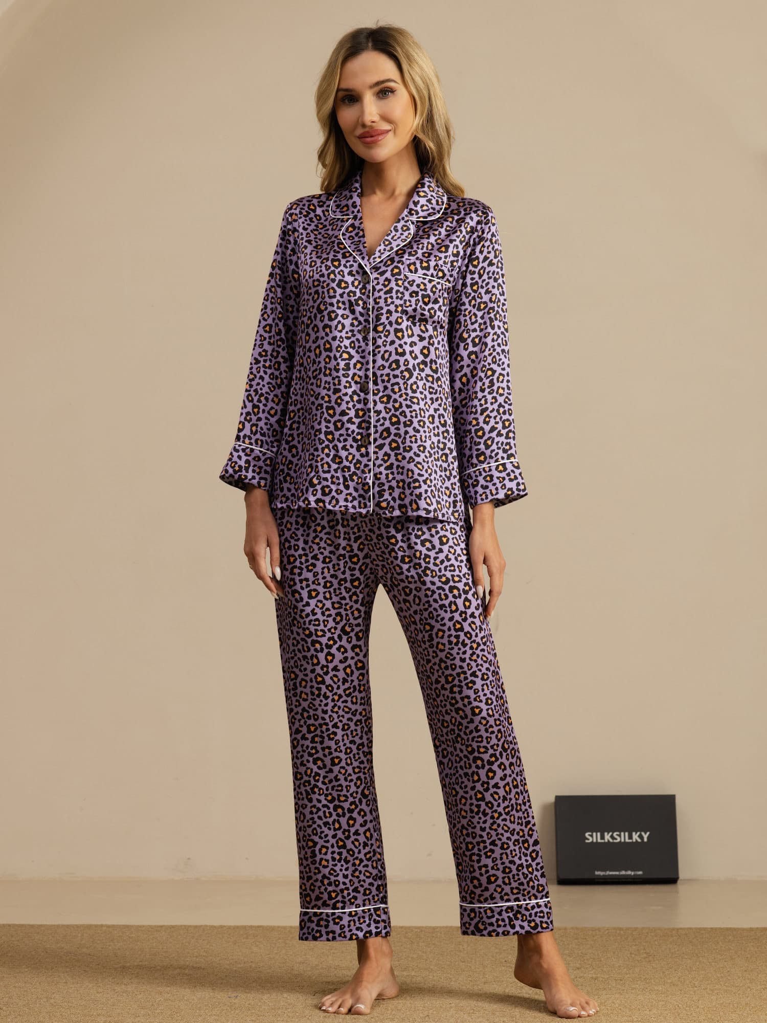 [Paarse Luipaard] SilkSilky-NL 19Momme Lange Mouw Notchkraag Dames Pyjama Set 001