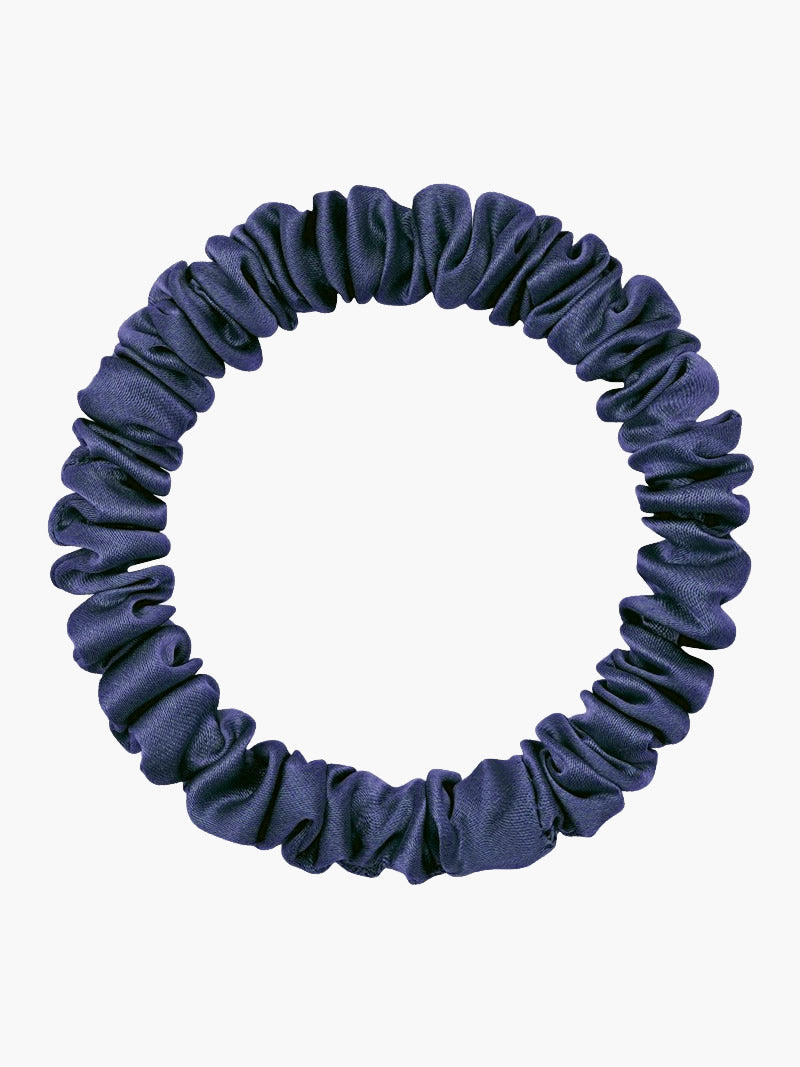 SilkSilky-NL 19Momme Scrunchie Donkerblauw 004