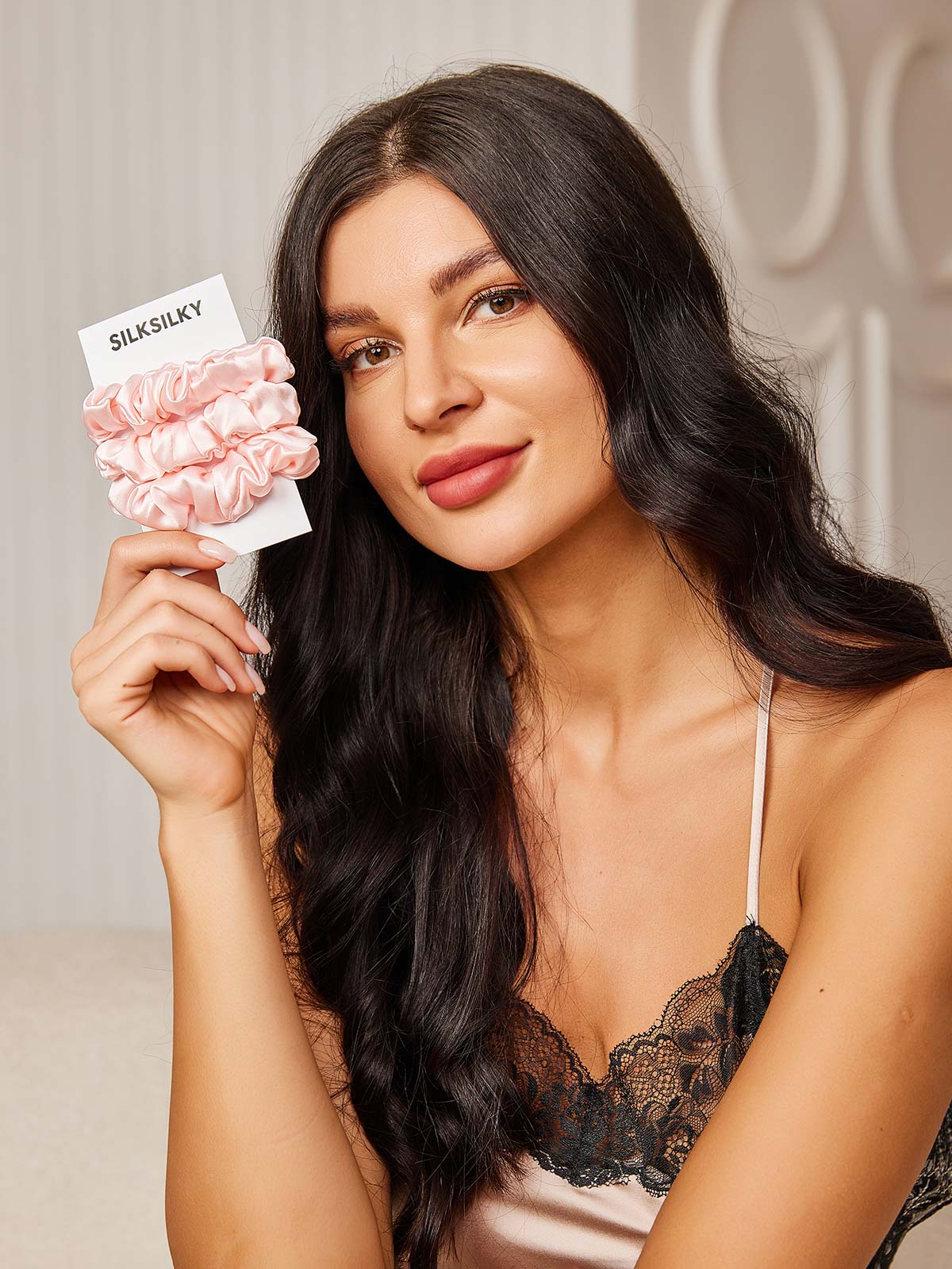 [Lichtroze] SilkSilky-NL Scrunchie 001