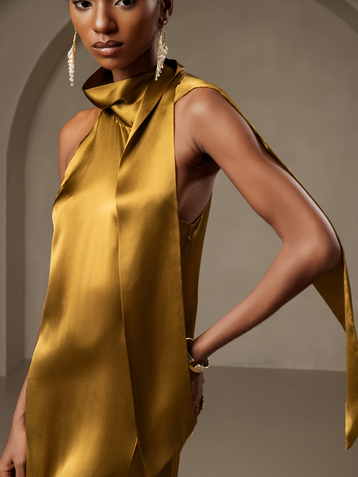 [Bruin] SilkSilky-NL 19Momme Mouwloos Jurk 003