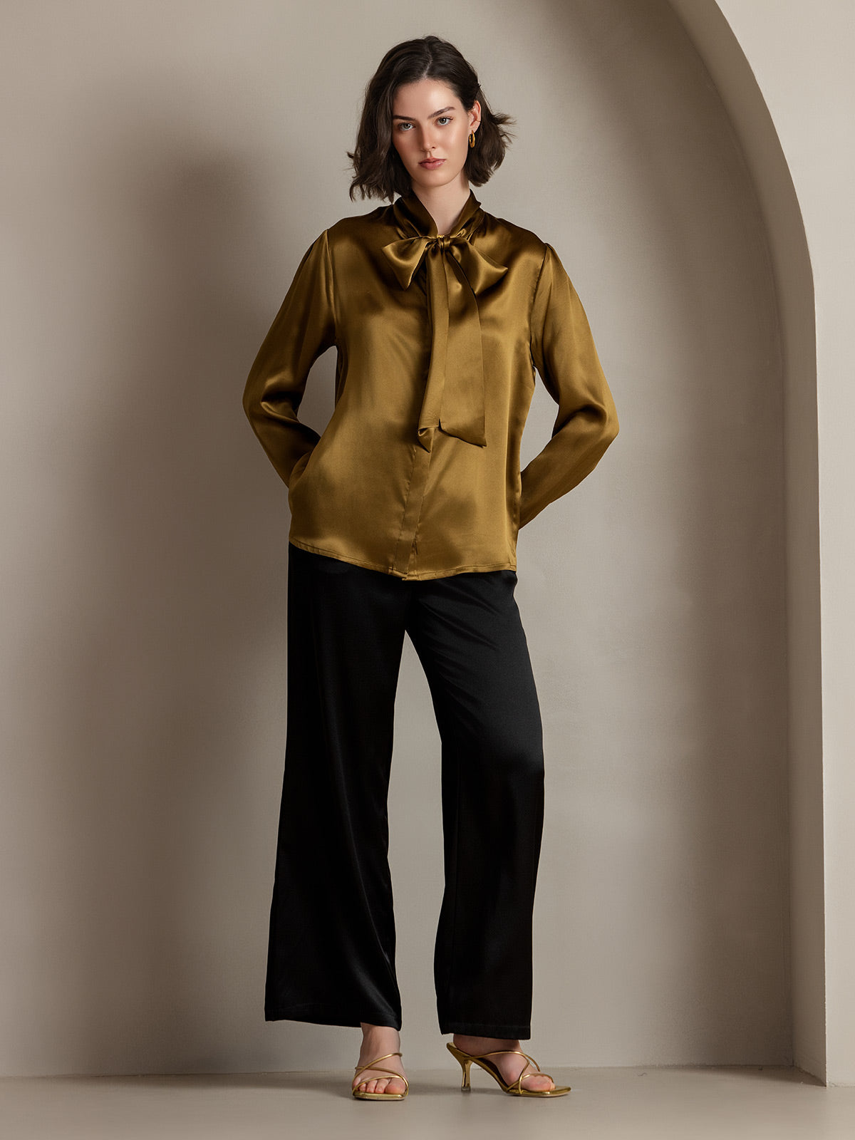 [Bruin] SilkSilky-NL 19Momme Zijde Lange Mouw Binda Hals Dames Blouse 005