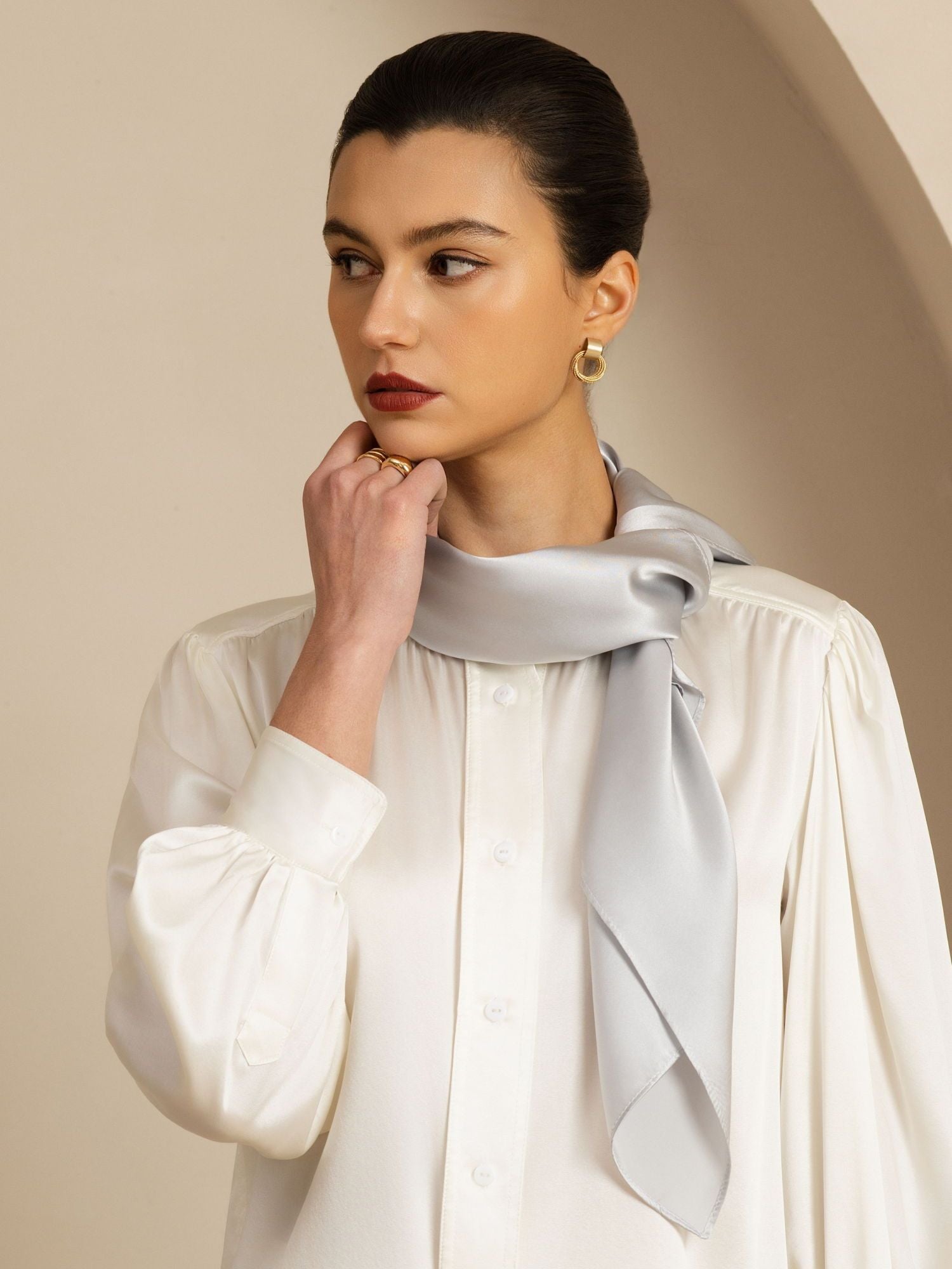 [Lichtgrijs] SilkSilky-NL Pure Silk Scarf 001