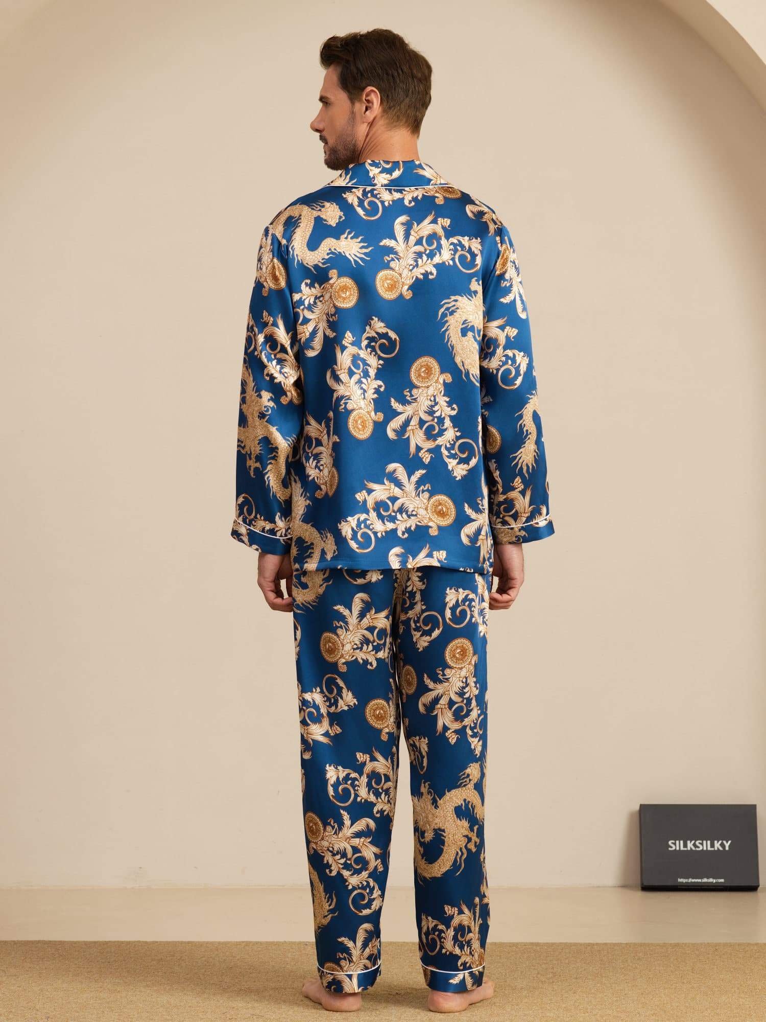 [Navy Draak] SilkSilky-NL Lange Mouw Notchkraag Heren Pyjama Set 002