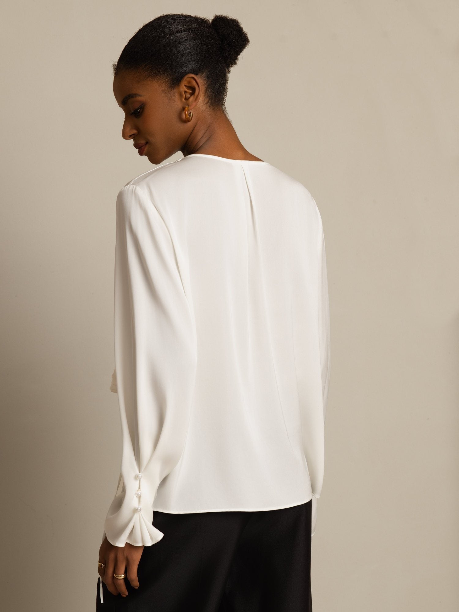 [Wit] SilkSilky-NL 19Momme Zijde Lange Mouw V Hals Blouse 002
